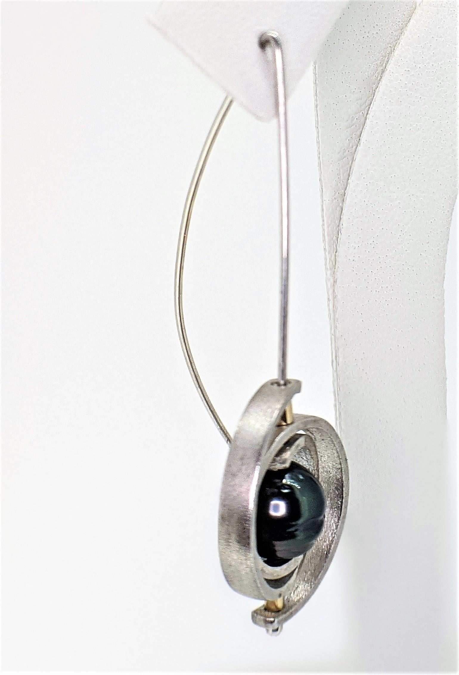 Contemporary Dangle Earrings with Baroque Tahitian Pearl Earrings in Sterling Silver For Sale