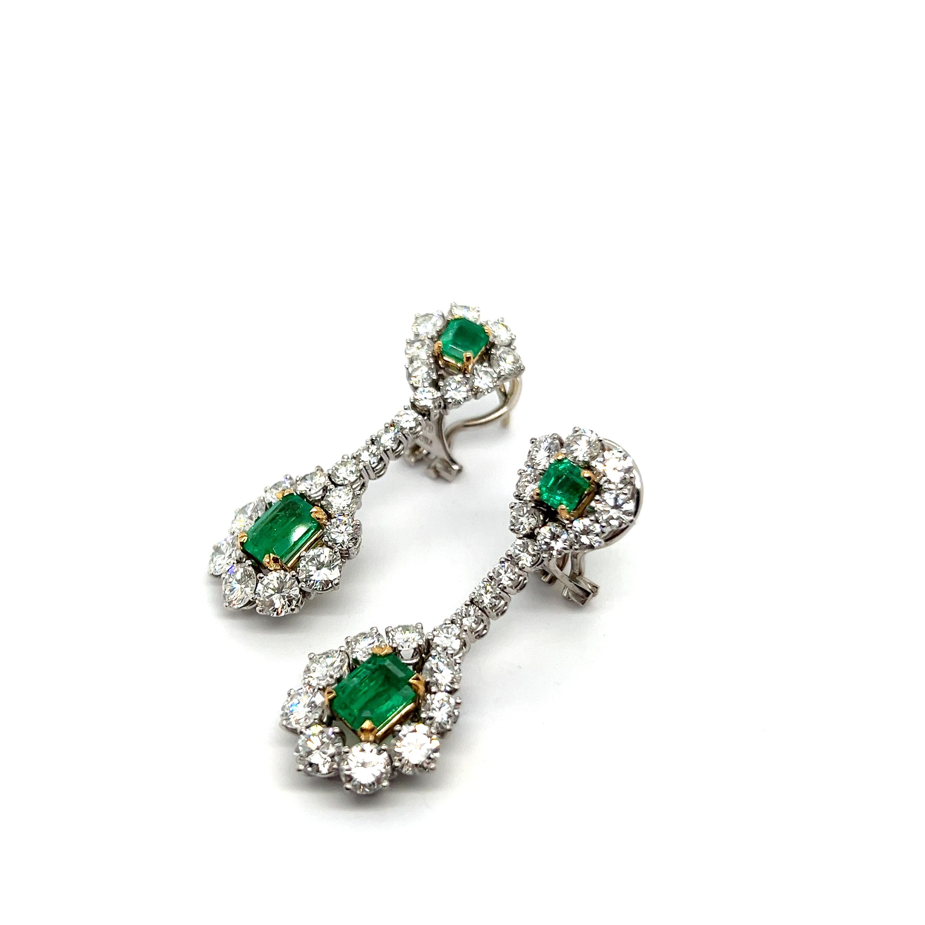 Emerald Cut Dangle Earrings with Emeralds & Diamonds in  18 Karat White Gold For Sale