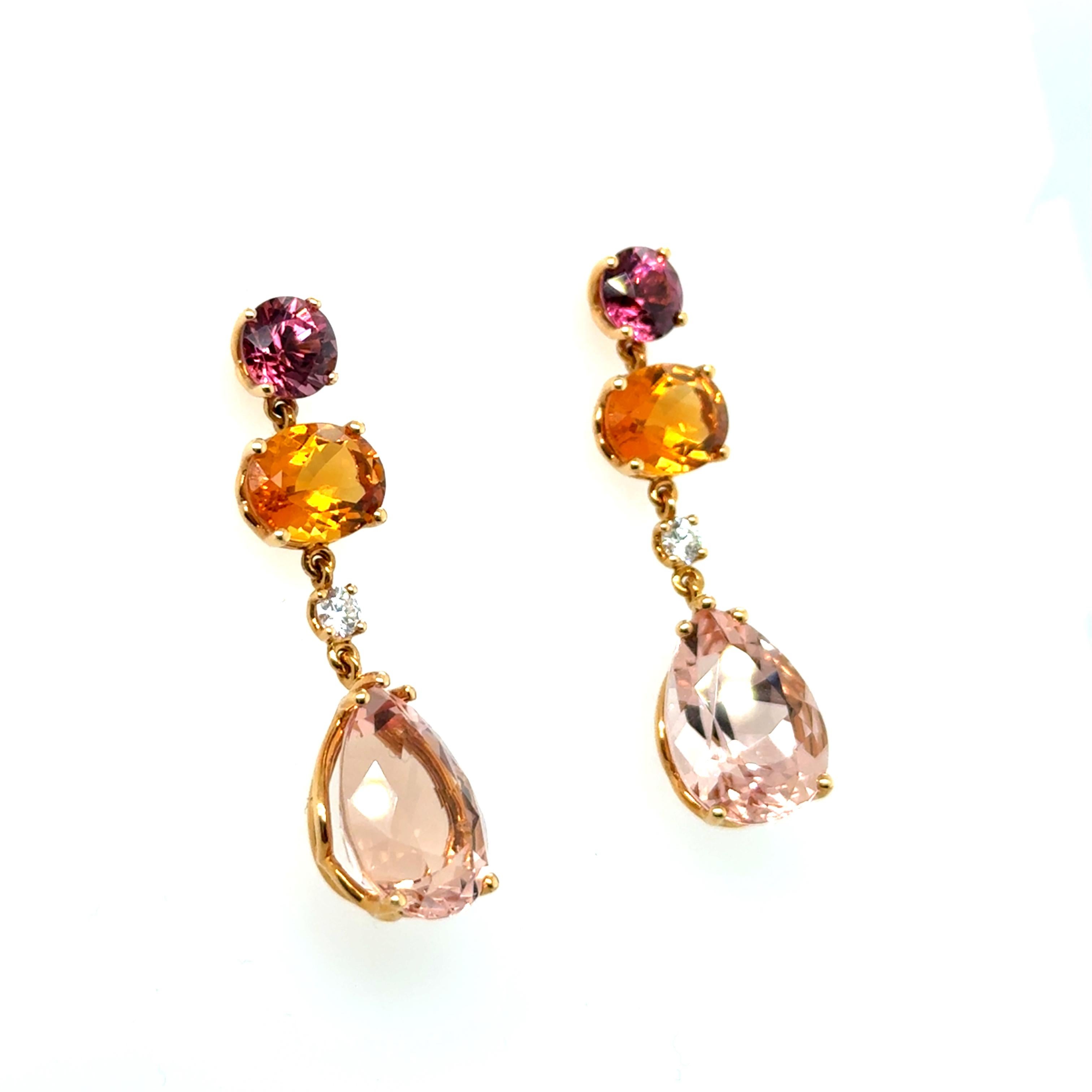Dangle Earrings with Gemstones in 18 Karat Red Gold by Lohri In Excellent Condition For Sale In Lucerne, CH