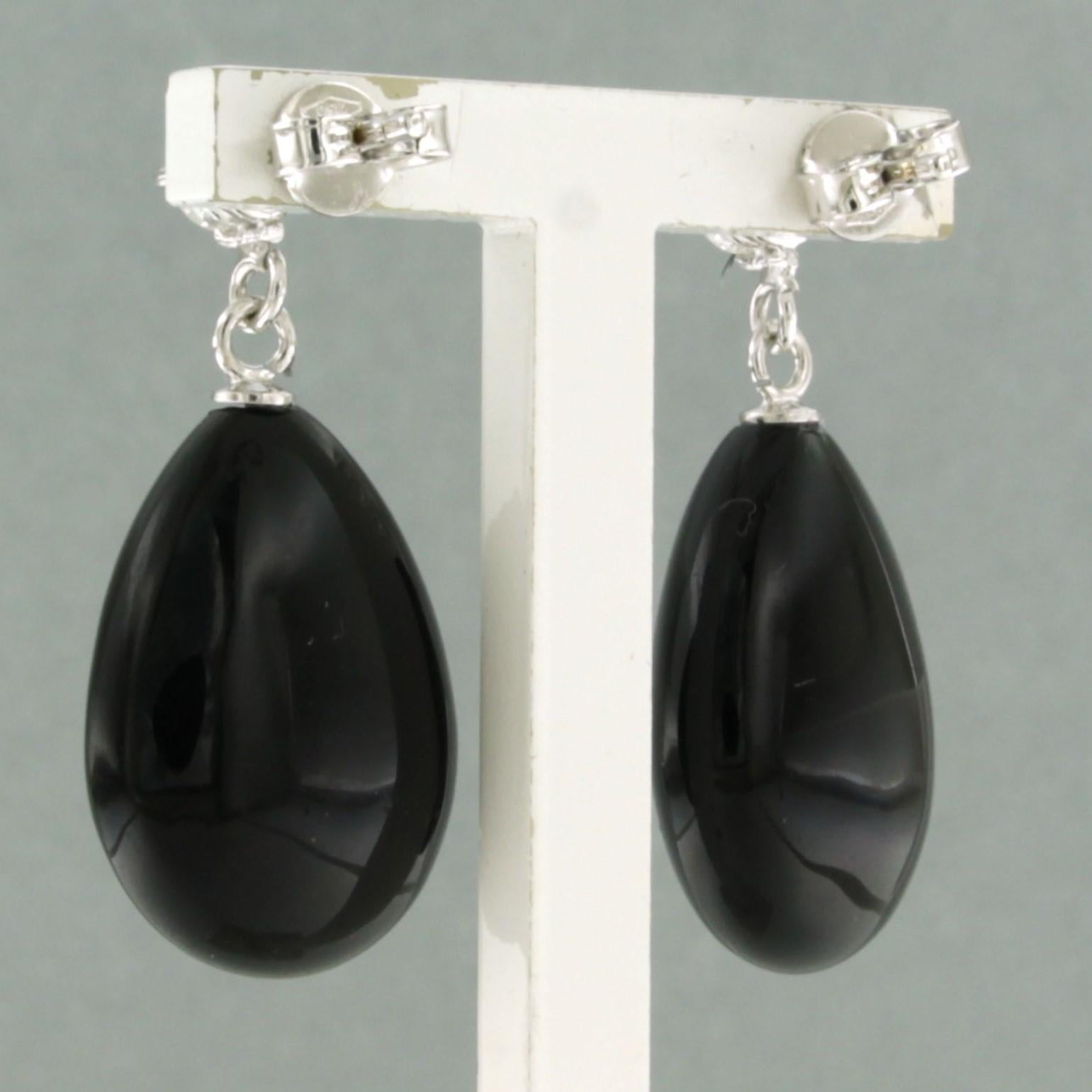 Brilliant Cut Dangle earrings with onyx and brilliant cut diamond up to 0.56ct 18k gold For Sale