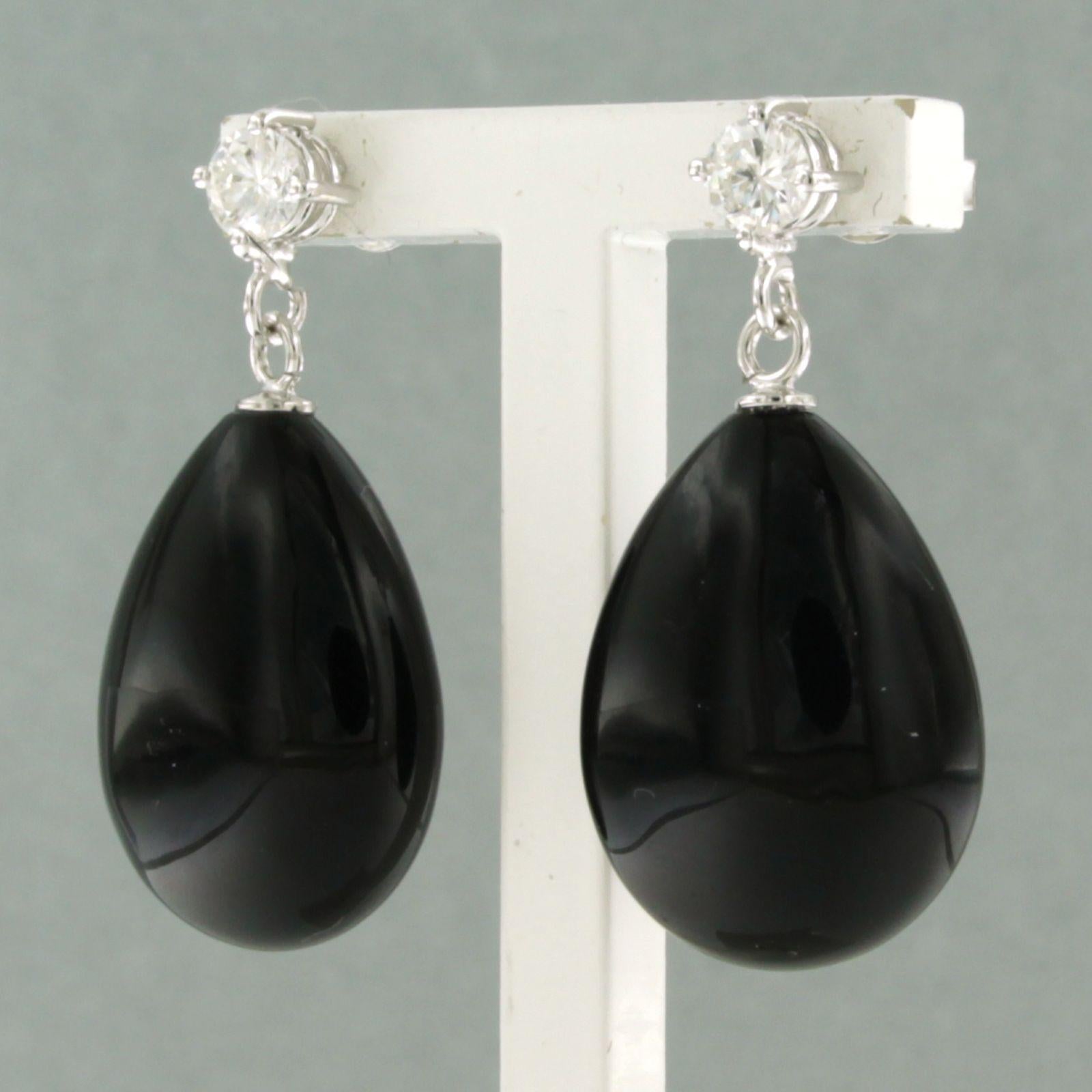 Dangle earrings with onyx and brilliant cut diamond up to 0.56ct 18k gold In New Condition For Sale In The Hague, ZH