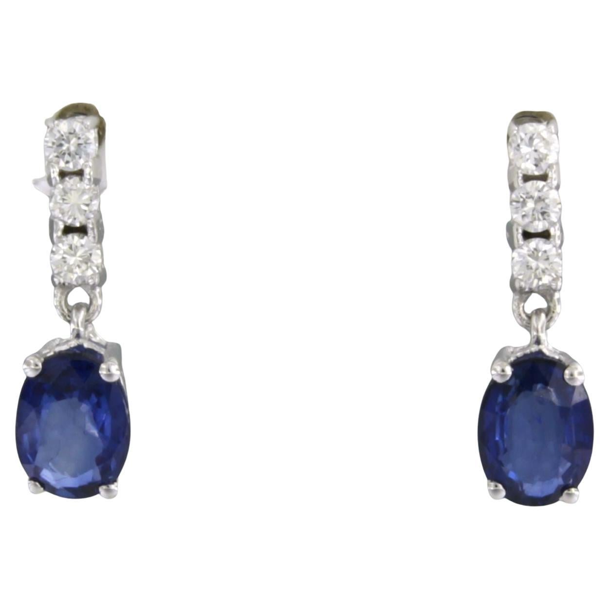 Boucles d'oreilles pendantes avec saphir 1,80ct et diamant taille brillant 0,26ct Or 18k