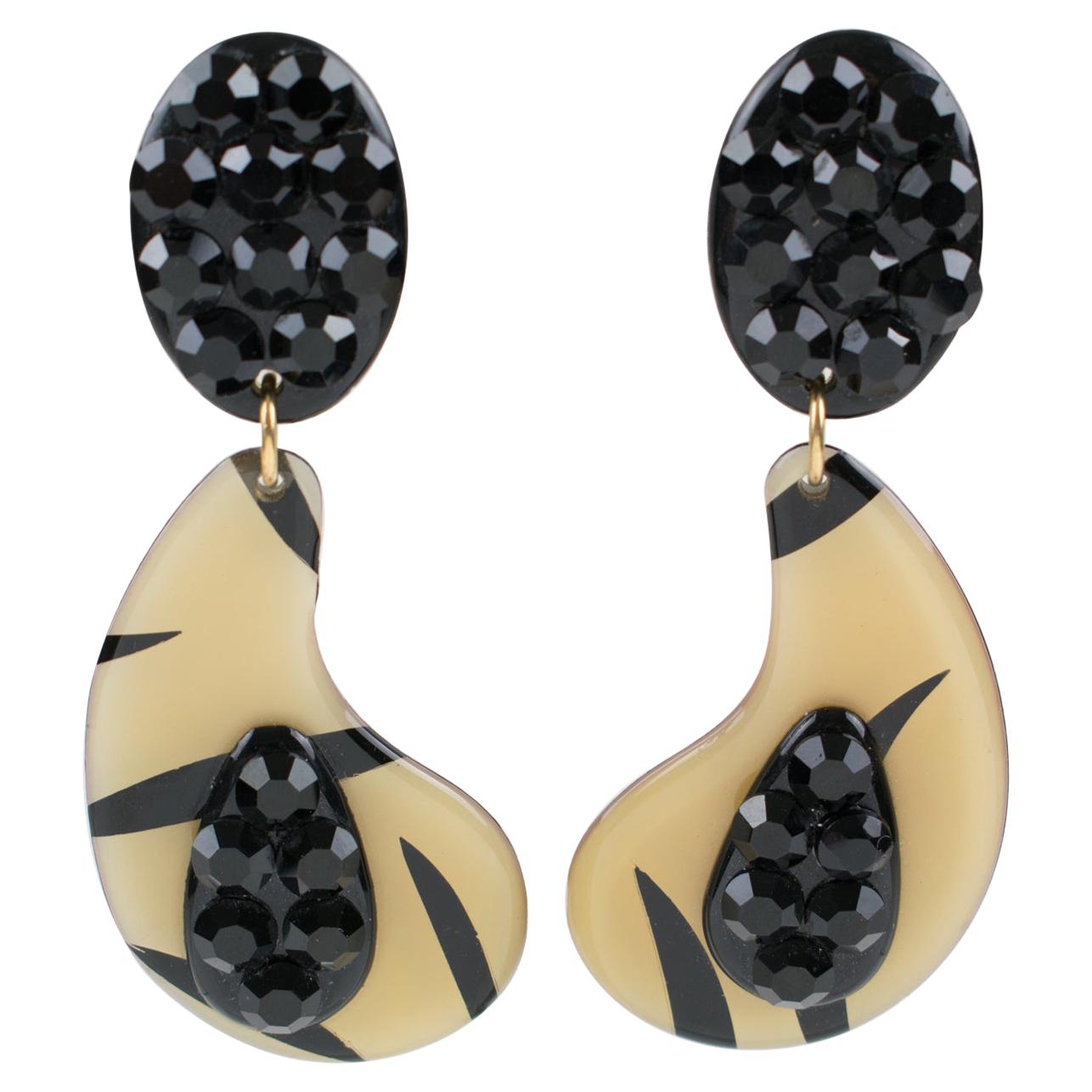 14 Karat Gold Vintage Mod ClipOn Screw Back Dangle Earrings at 1stDibs