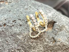 Pendientes de aro de oro amarillo de 14 quilates con diamantes entrelazados