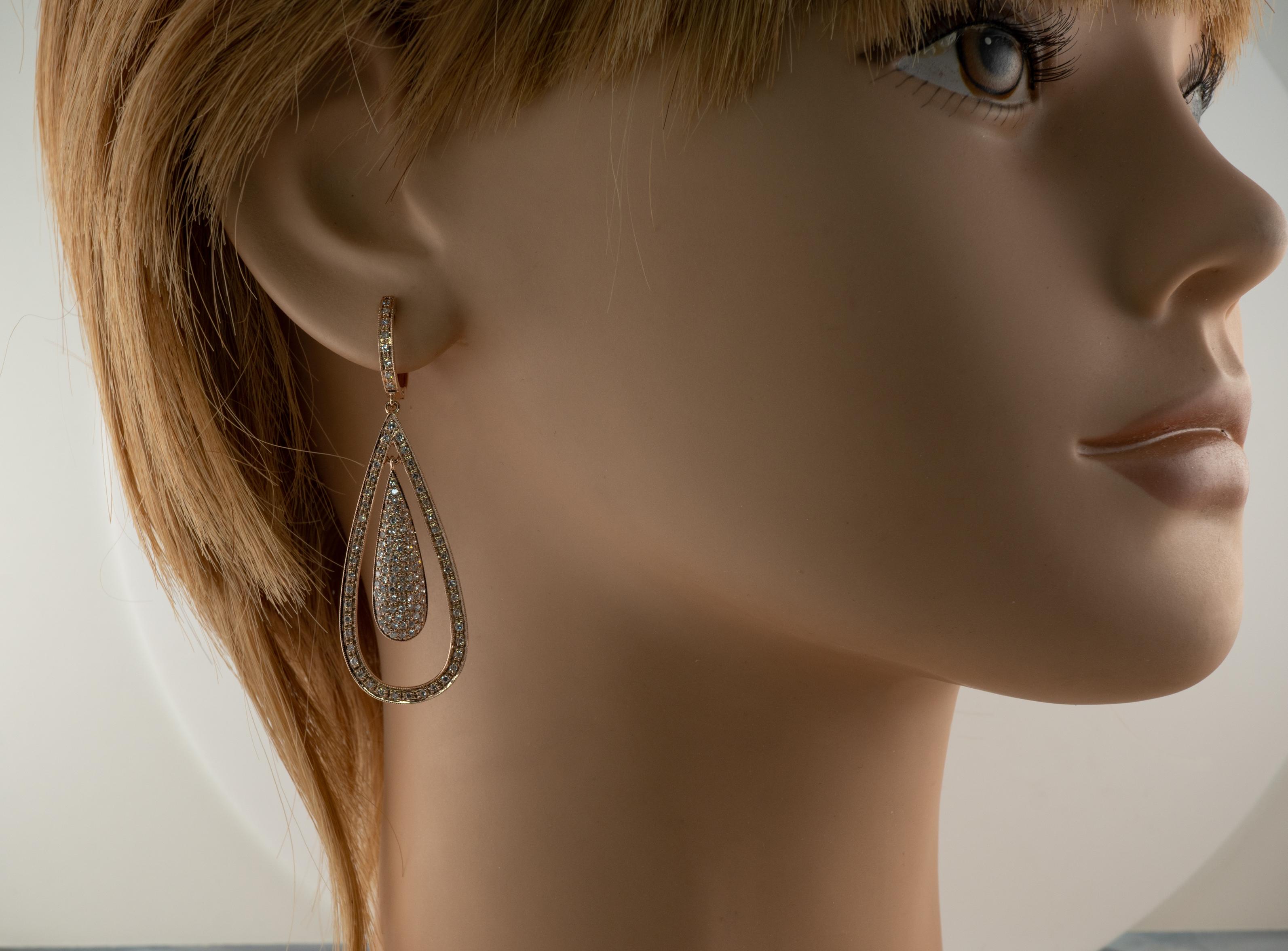Round Cut Dangle Natural Diamond Earrings 14K Rose Gold Teardrop 2.60 TDW For Sale