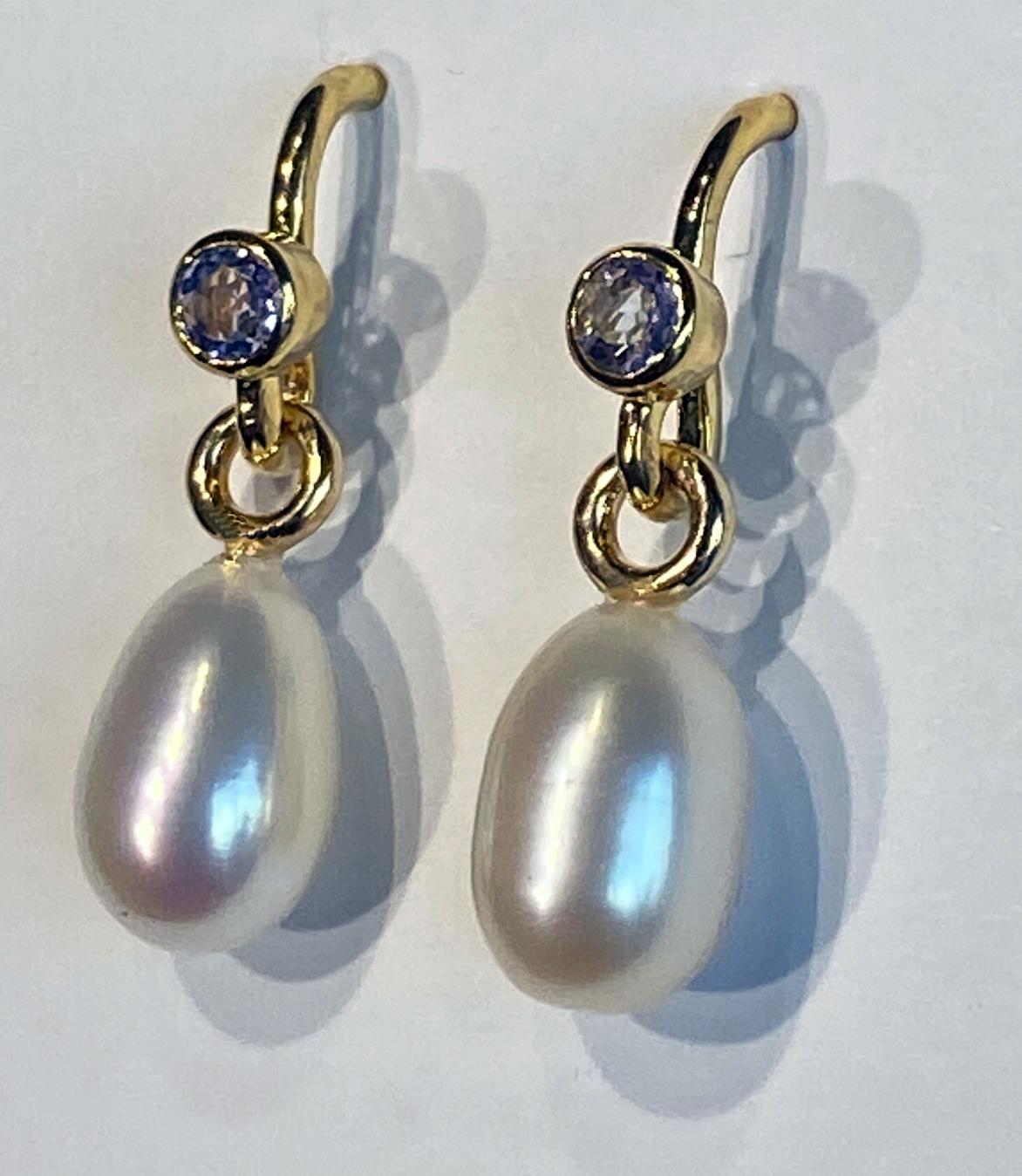 Women's or Men's A Pair of Pearl Dangle Earrings Accented with Tanzanites. For Sale