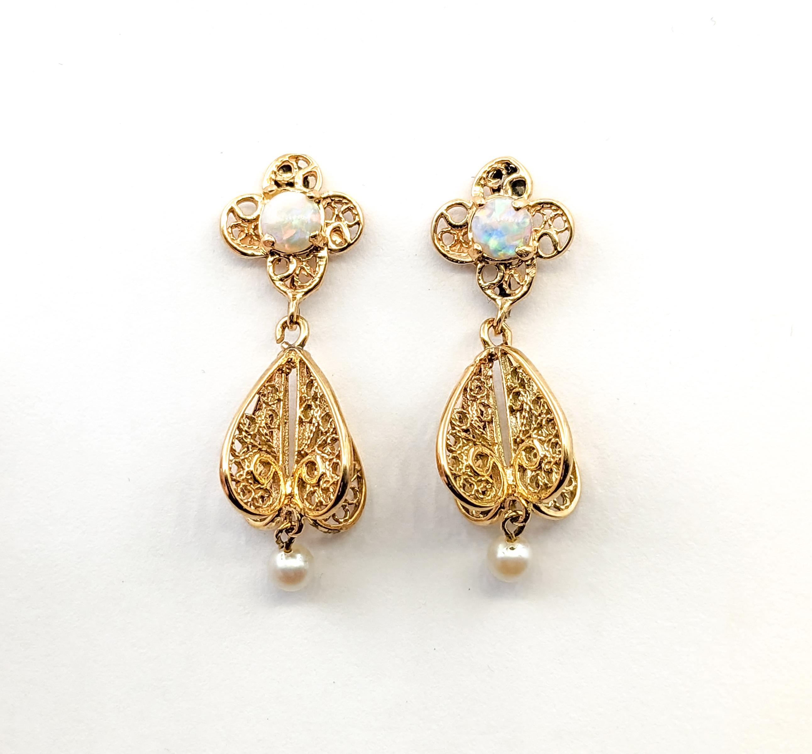 Dangle Vintage 4mm Akoya Pearls & 5mm Australian Opals Earrings In Yellow Gold In Excellent Condition For Sale In Bloomington, MN