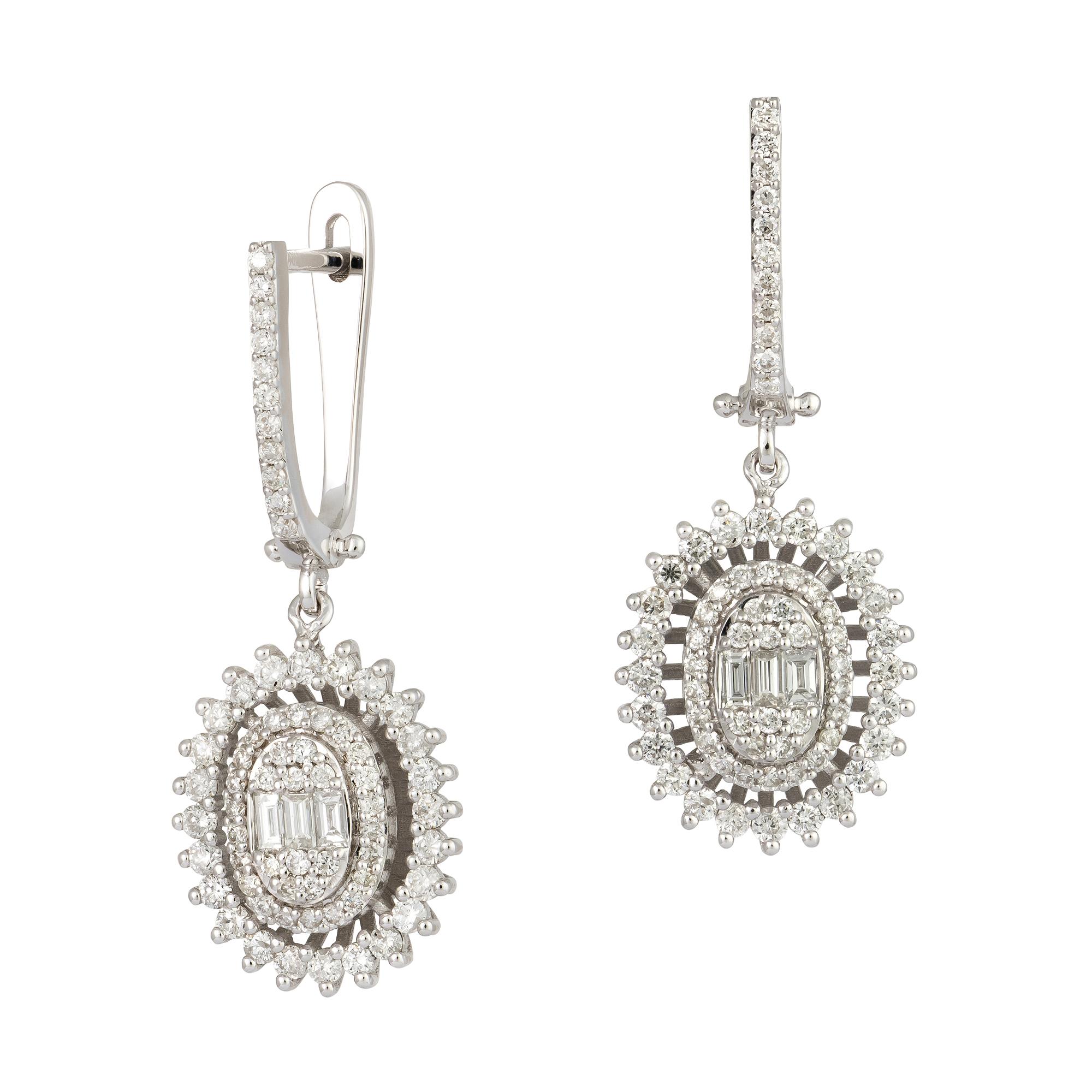 Moderne Boucles d'oreilles pendantes en or blanc 18K Diamant pour Elle en vente