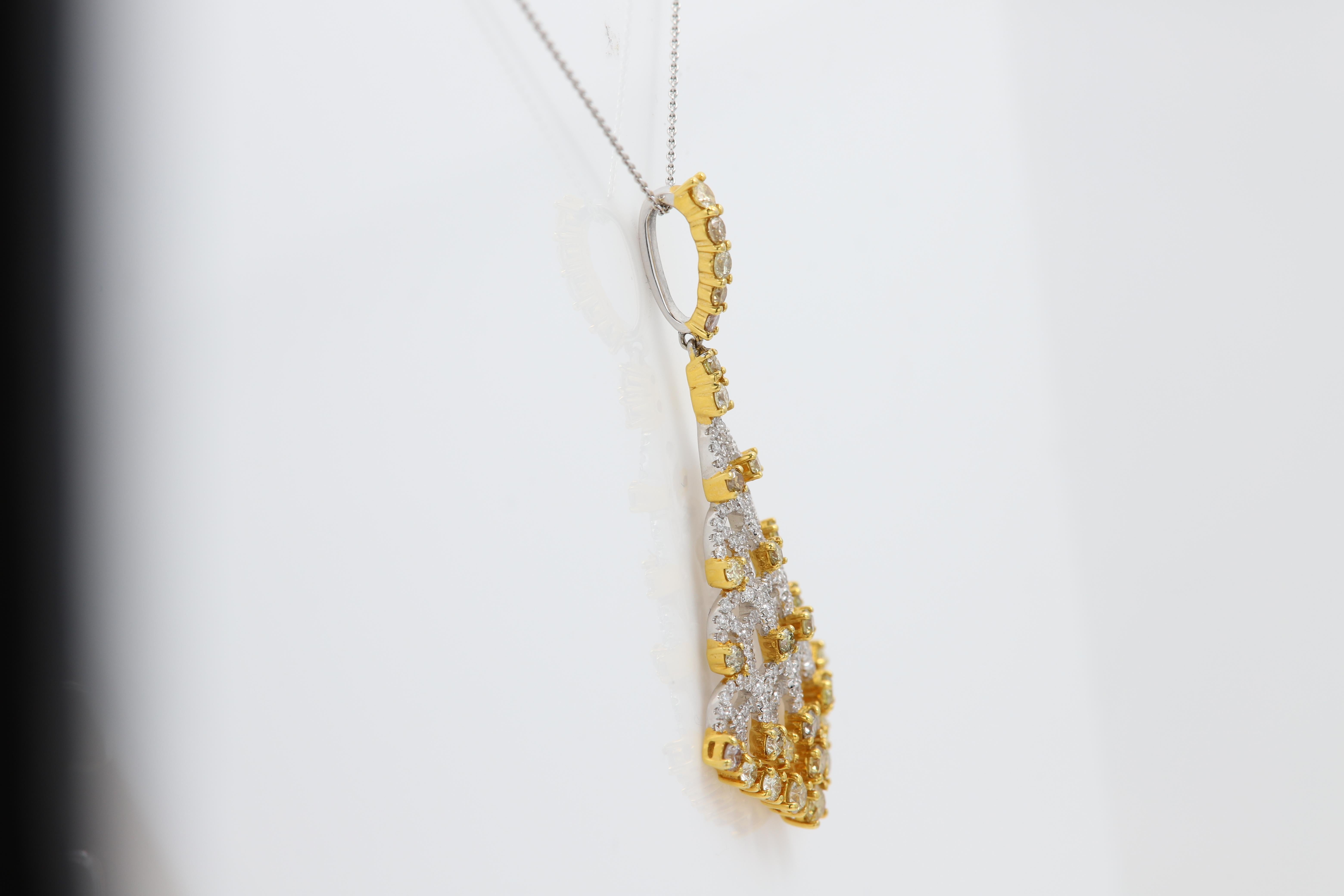 Round Cut Dangle Yellow Diamond Pendant Necklace 18 Karat White and Yellow Gold  For Sale