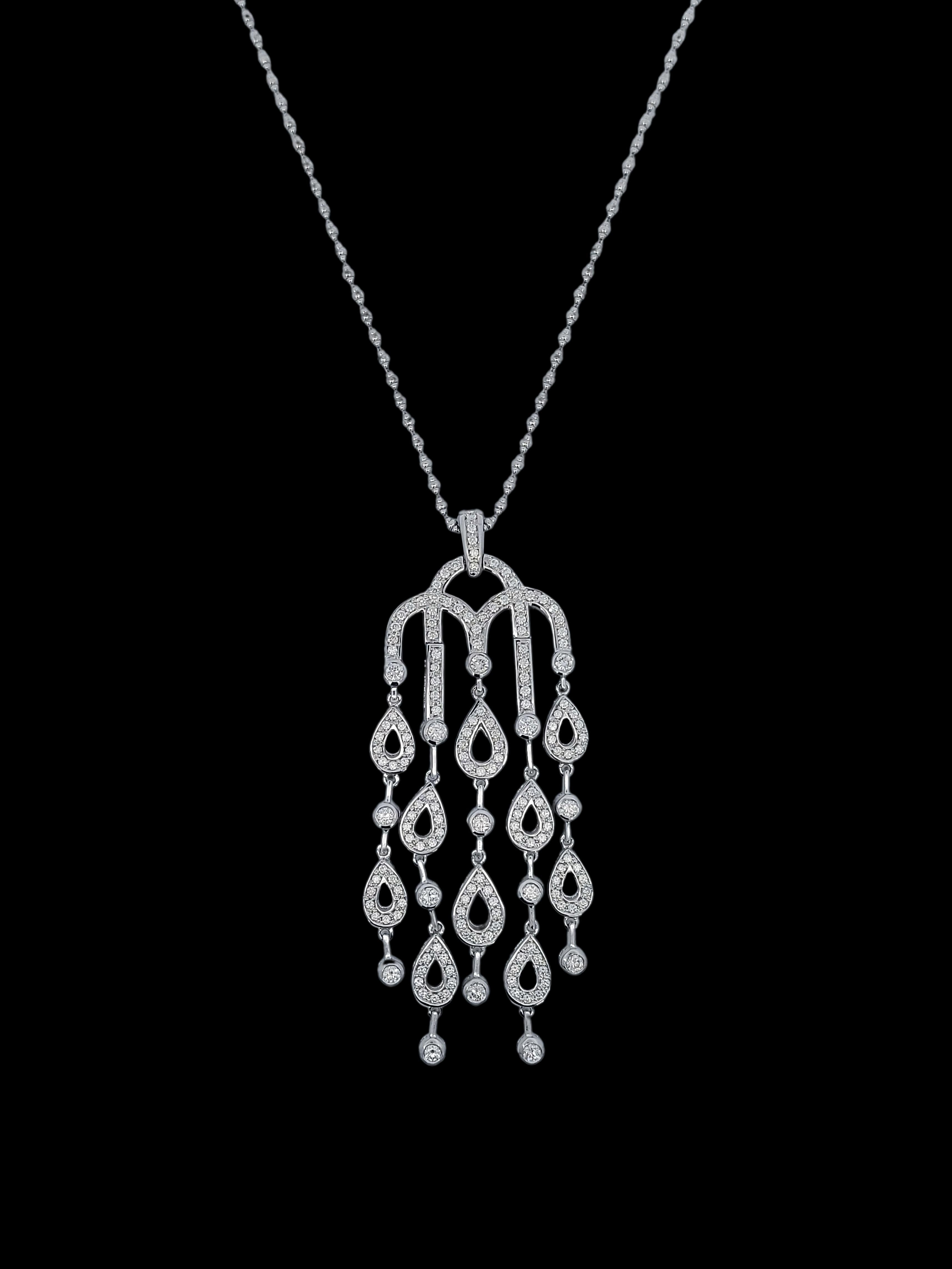 Dangling Chandelier 18kt White Gold Necklace with 5.4ct Diamonds For Sale 1