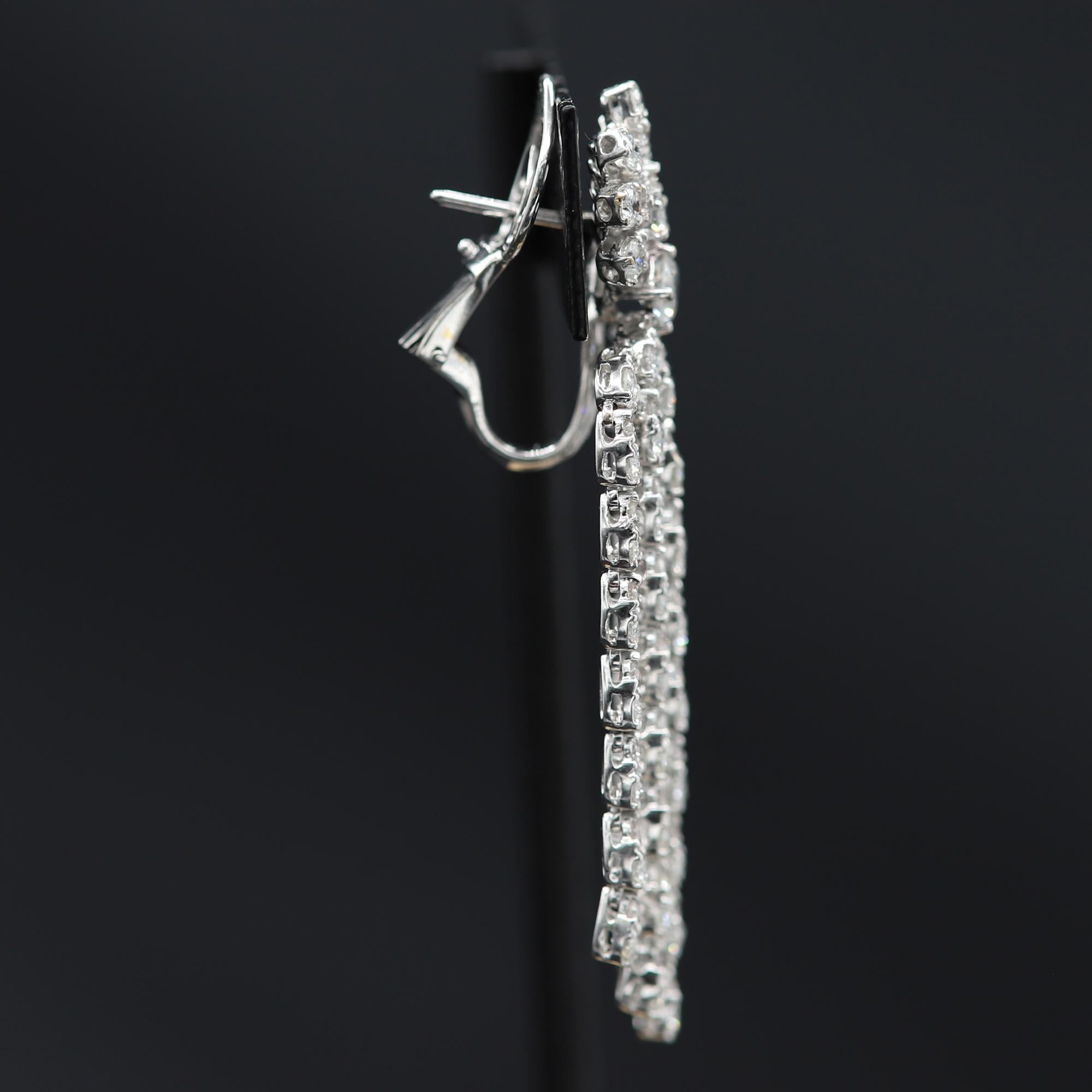 Women's Diamond Dangling Earrings 18 Karat White Gold Chandelier Earrings 2' Inch Dangle