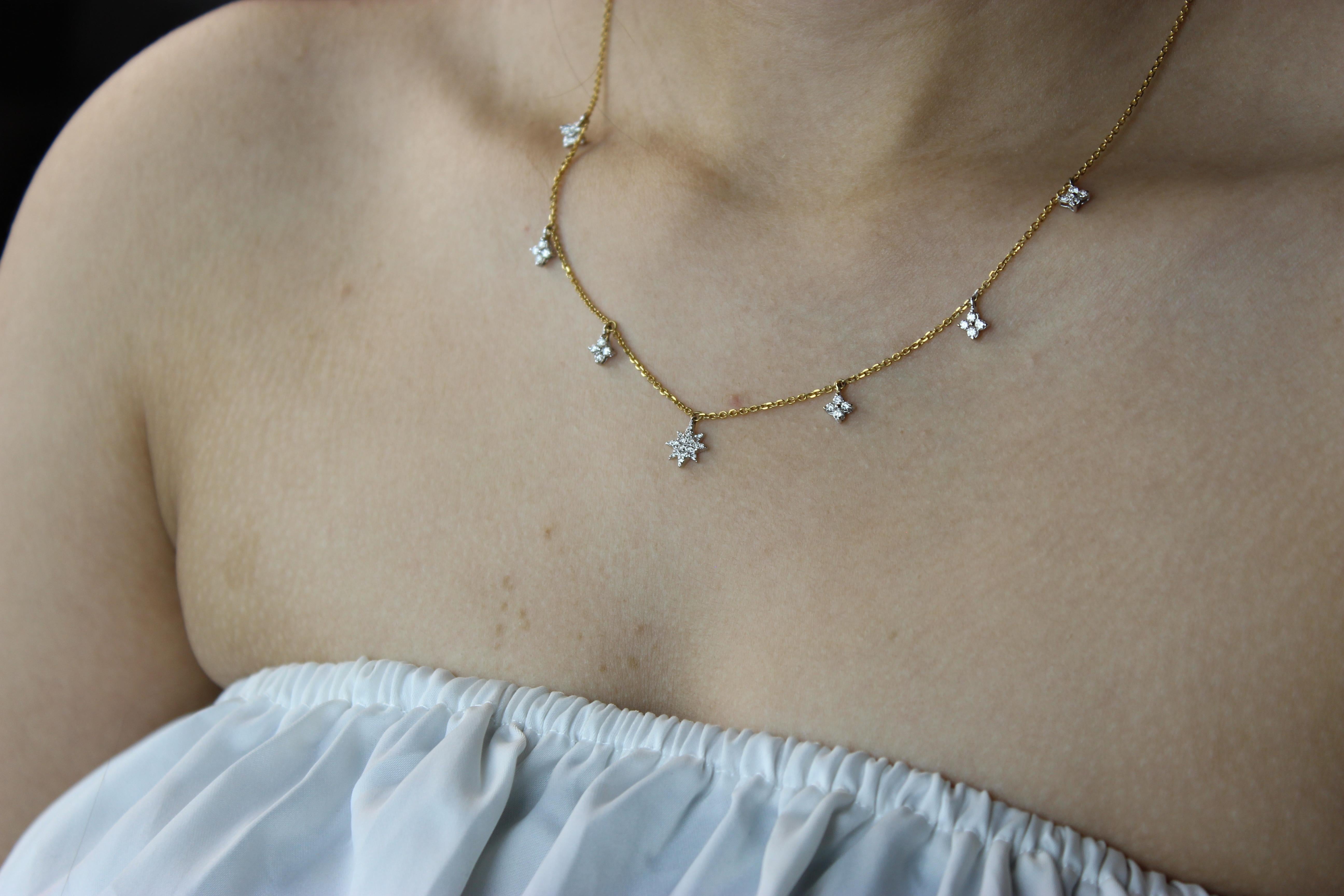 Halskette mit baumelnden Diamantensternen aus 18k massivem Gold im Zustand „Neu“ im Angebot in New Delhi, DL