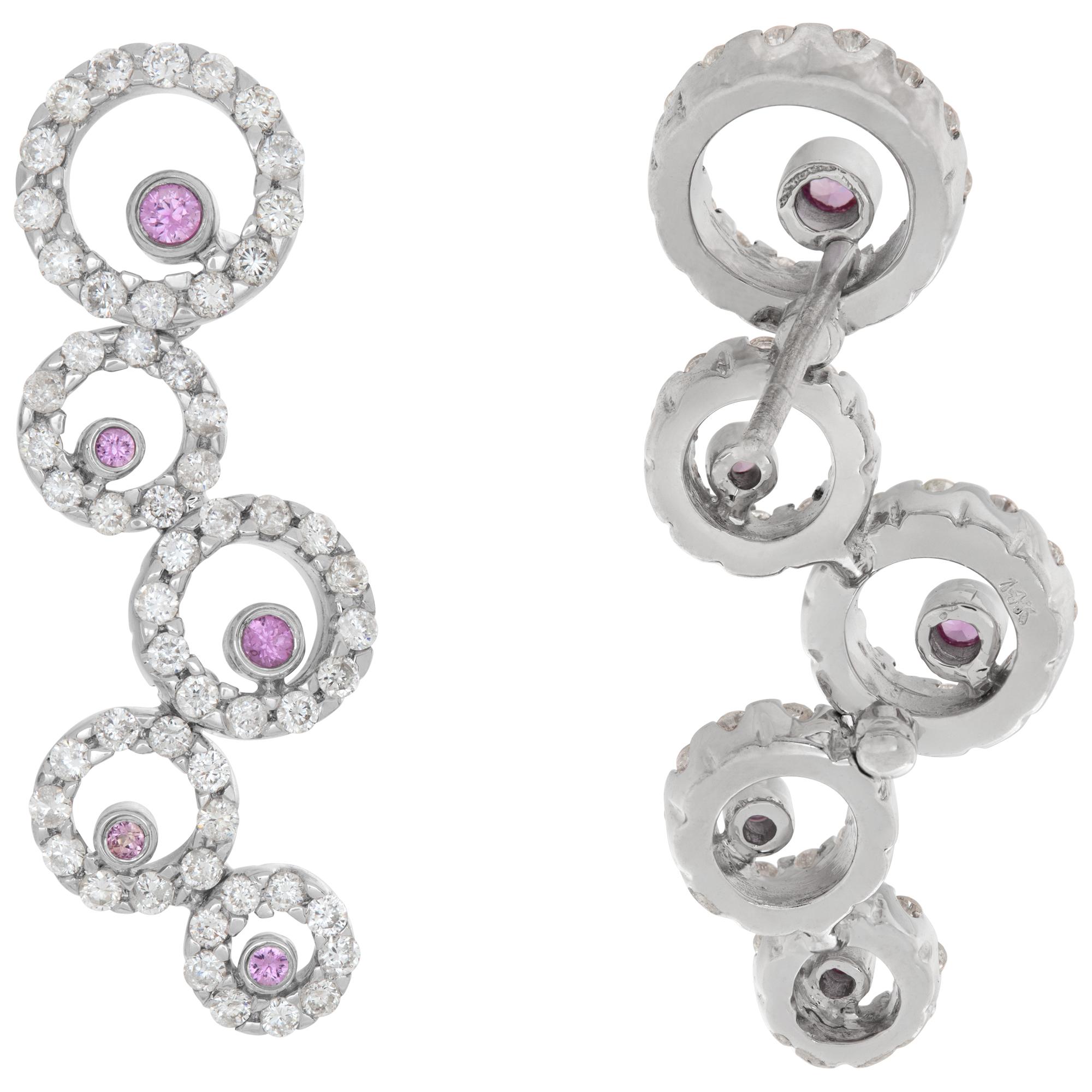 Boucles d'oreilles en or blanc 14 carats avec halo de diamants en forme de cercle et diamants taille ronde Pour femmes en vente