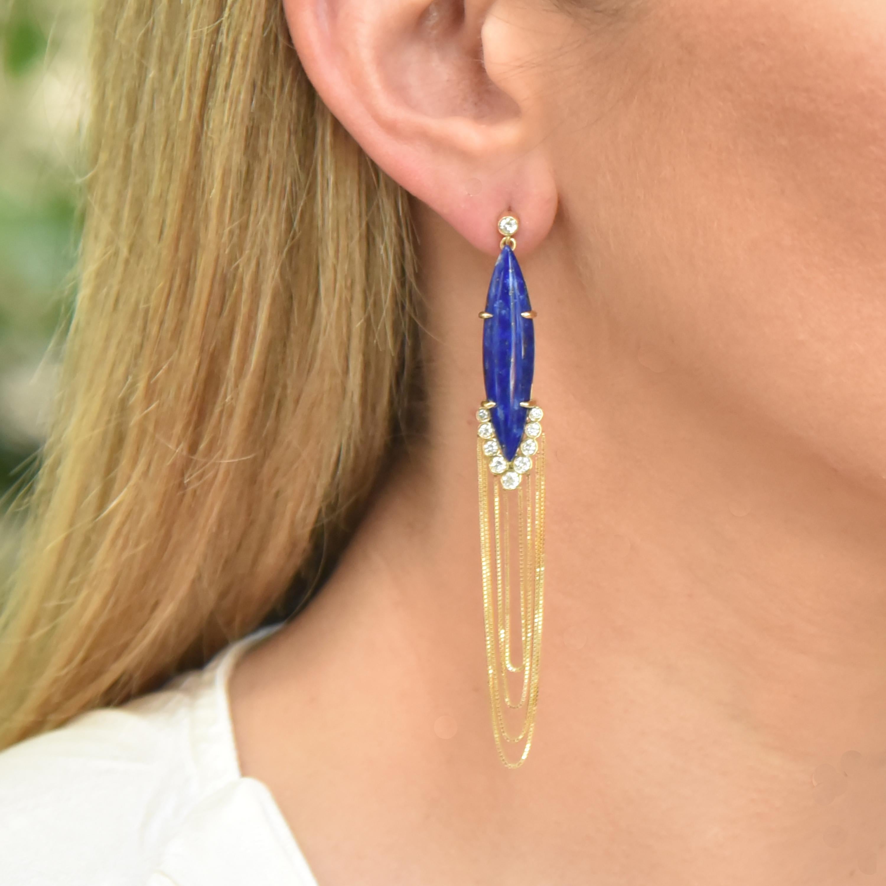 Marquise Cut Dangling Earrings in 18 Karat Gold with Diamonds And Lapis Lazuli For Sale