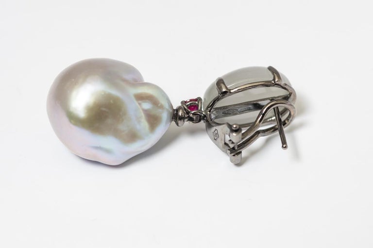 Romantic Dangling Earrings in Black Gold and Baroque Pearl, Rubis, Grey Quartz For Sale