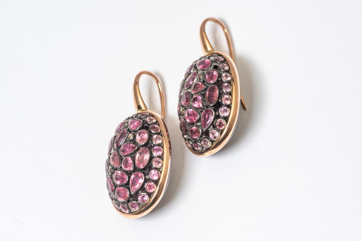 Single Cut Dangling Earrings Turtle Junagarh Pink Tourmaline in Gold and Silver For Sale