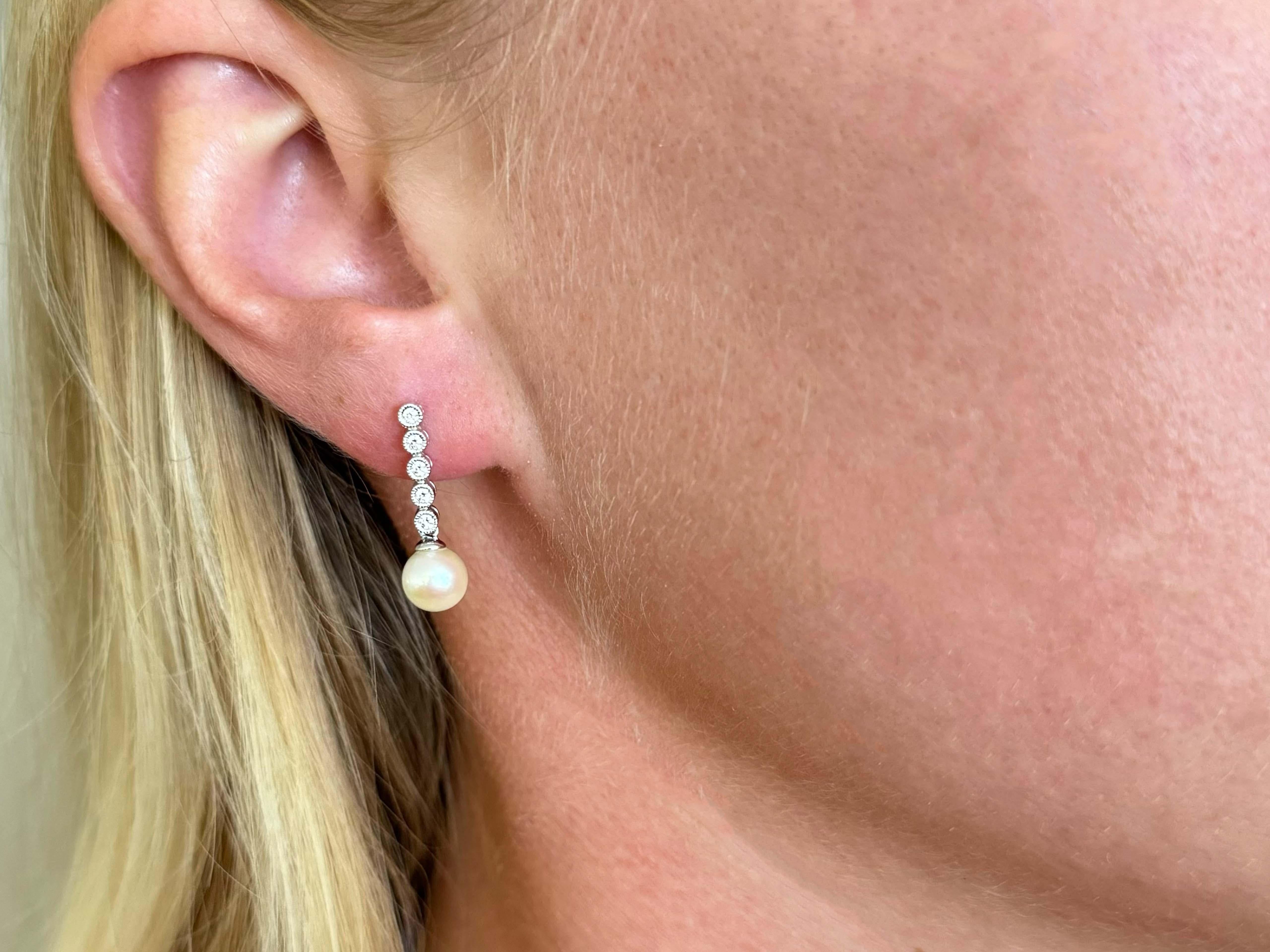 Earrings Specifications:

Metal: 14k White Gold

Earring Length: 0.80