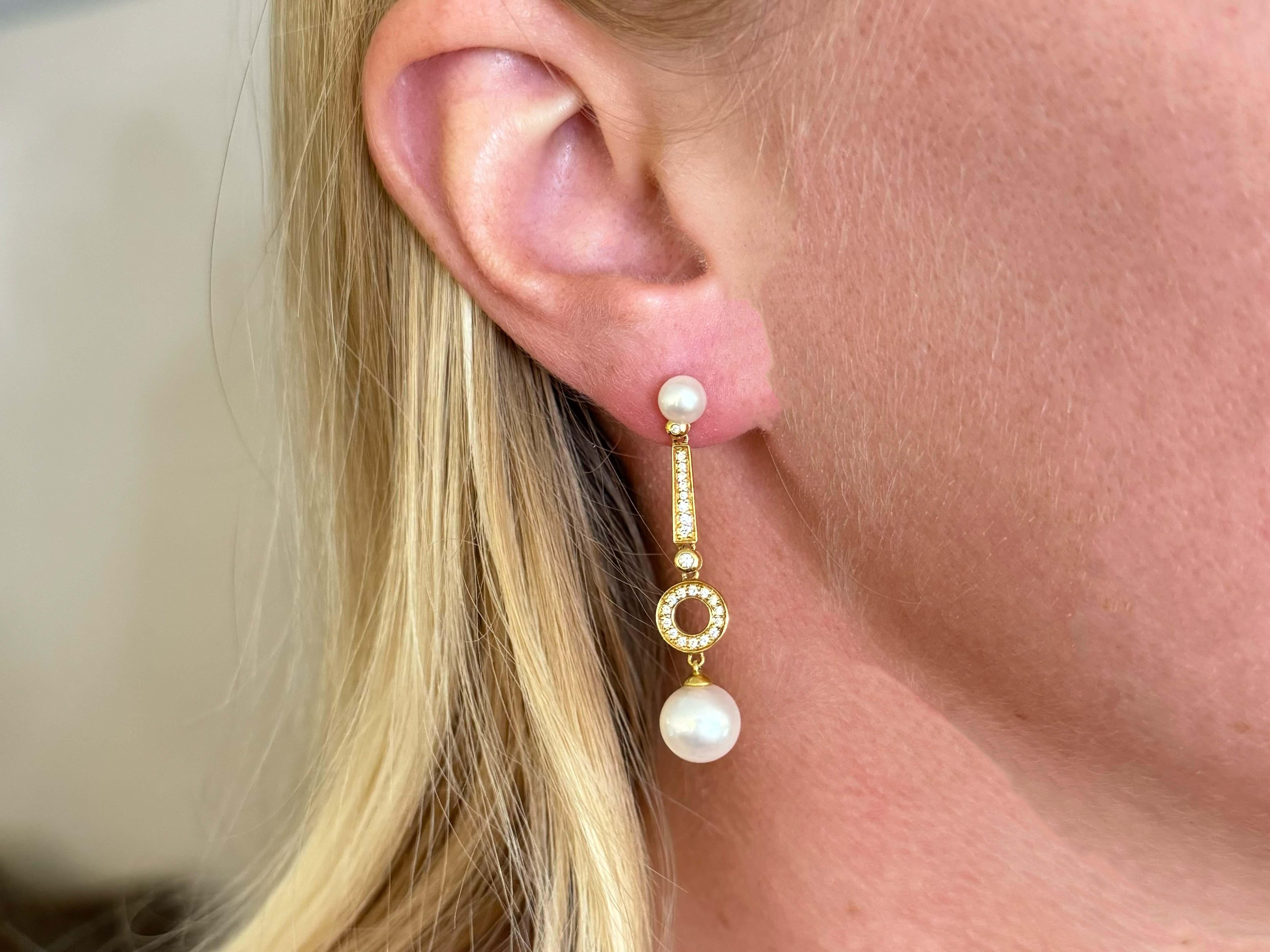 Earrings Specifications:

Metal: 18k Yellow Gold

Earring Length: 1.7