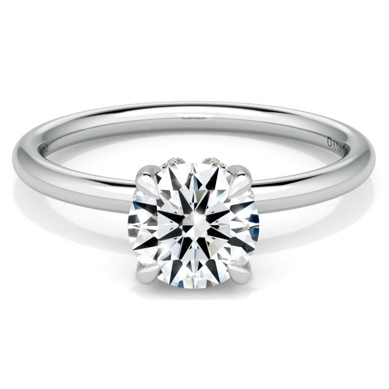 For Sale:  Danhov Classico Engagement Ring in 14k White Gold with 1 carat natural diamond  2