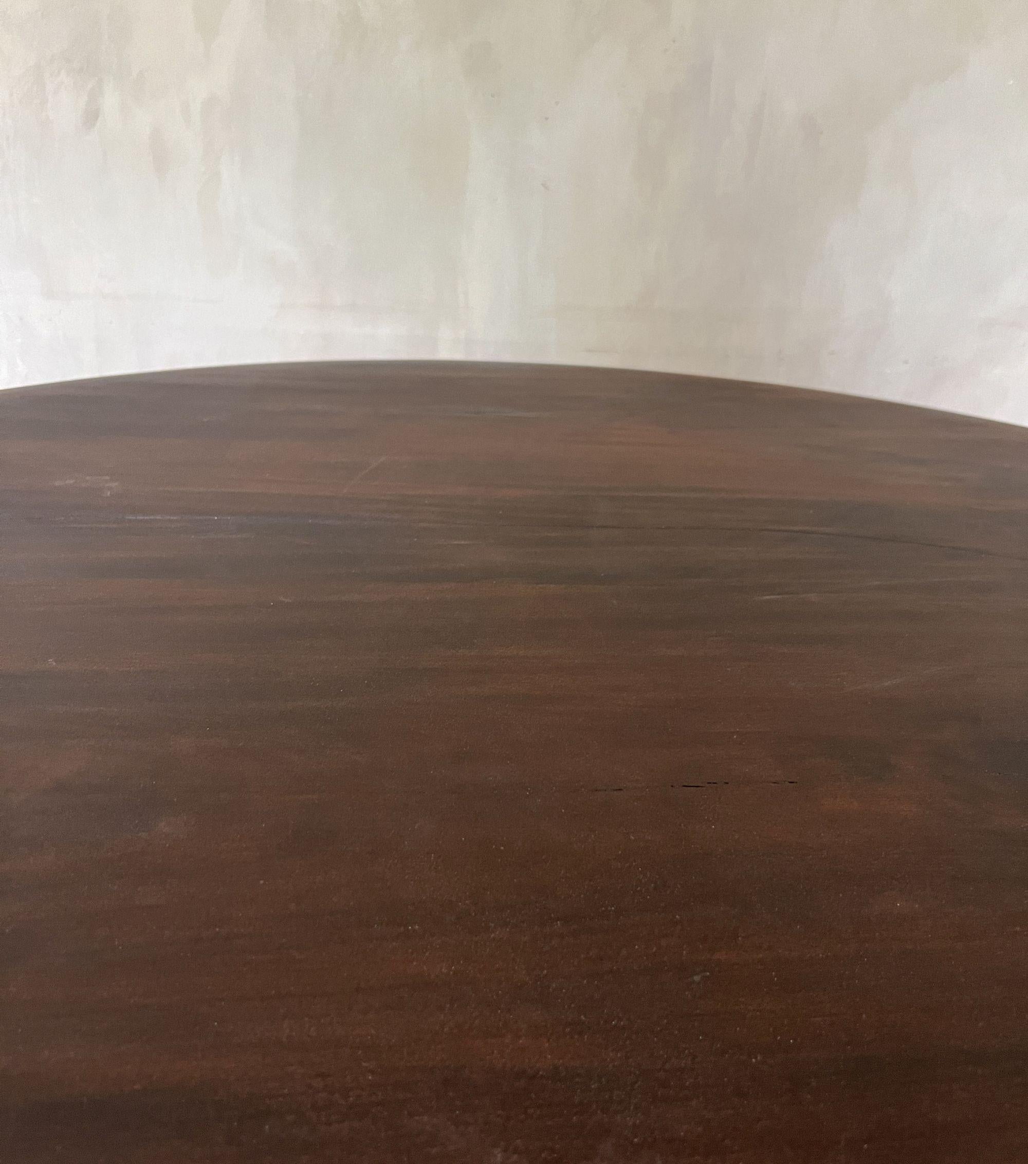 DANI Runder Bio-Tisch nach Maß (Holz) im Angebot