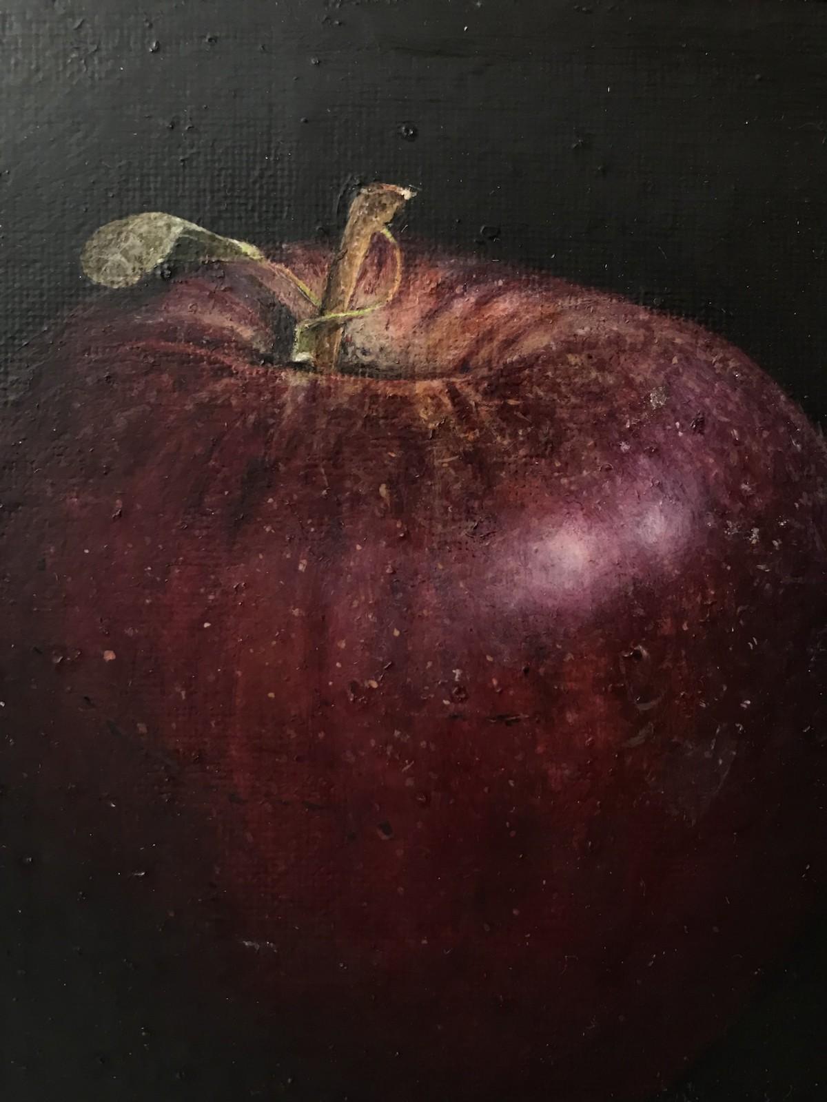 Deep Red Apple, Dani Humberstone, Original still life painting, contemporary art For Sale 1