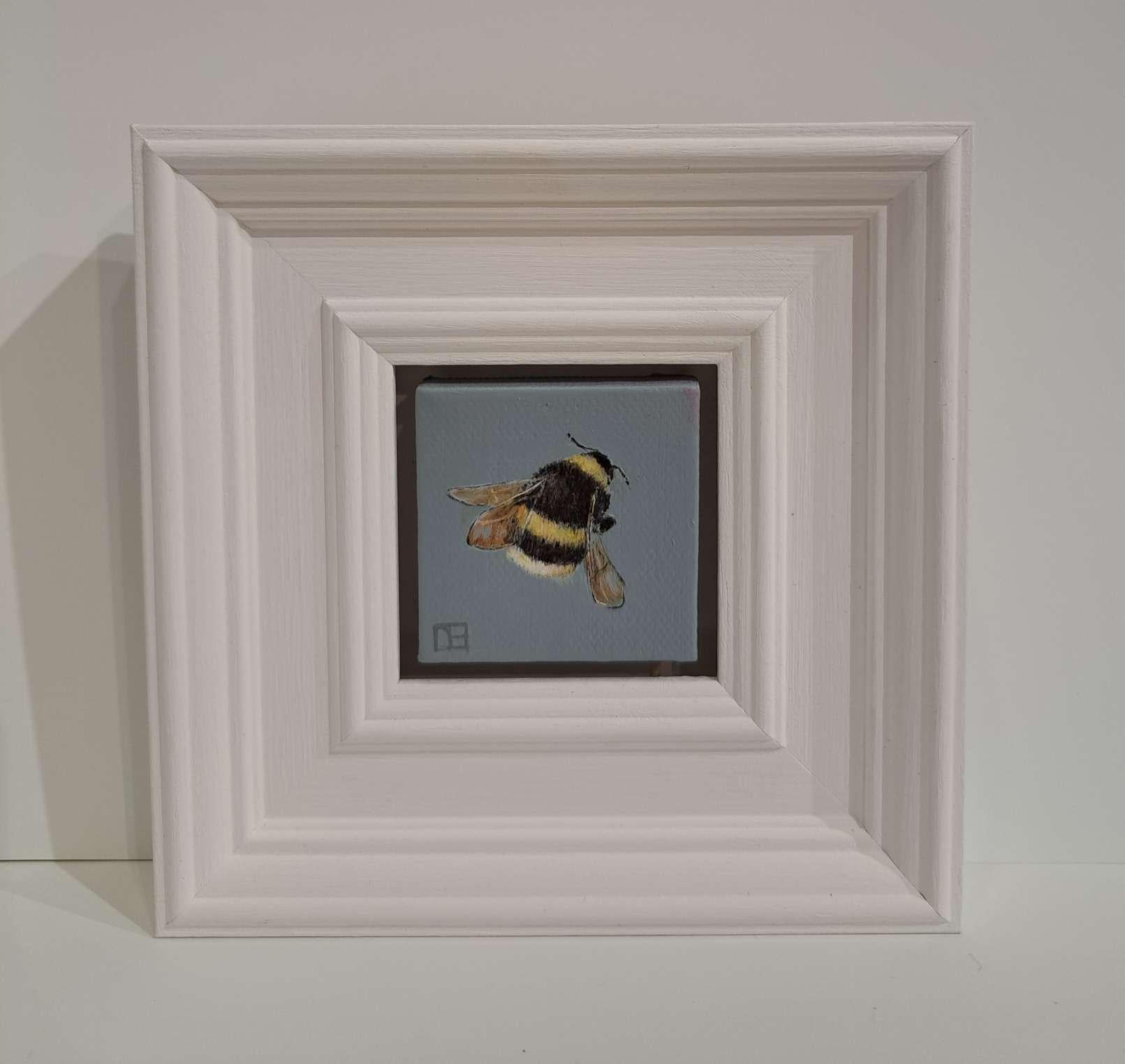 Bee Bumble (White Collection) Pocket Painting, original painting For Sale 3