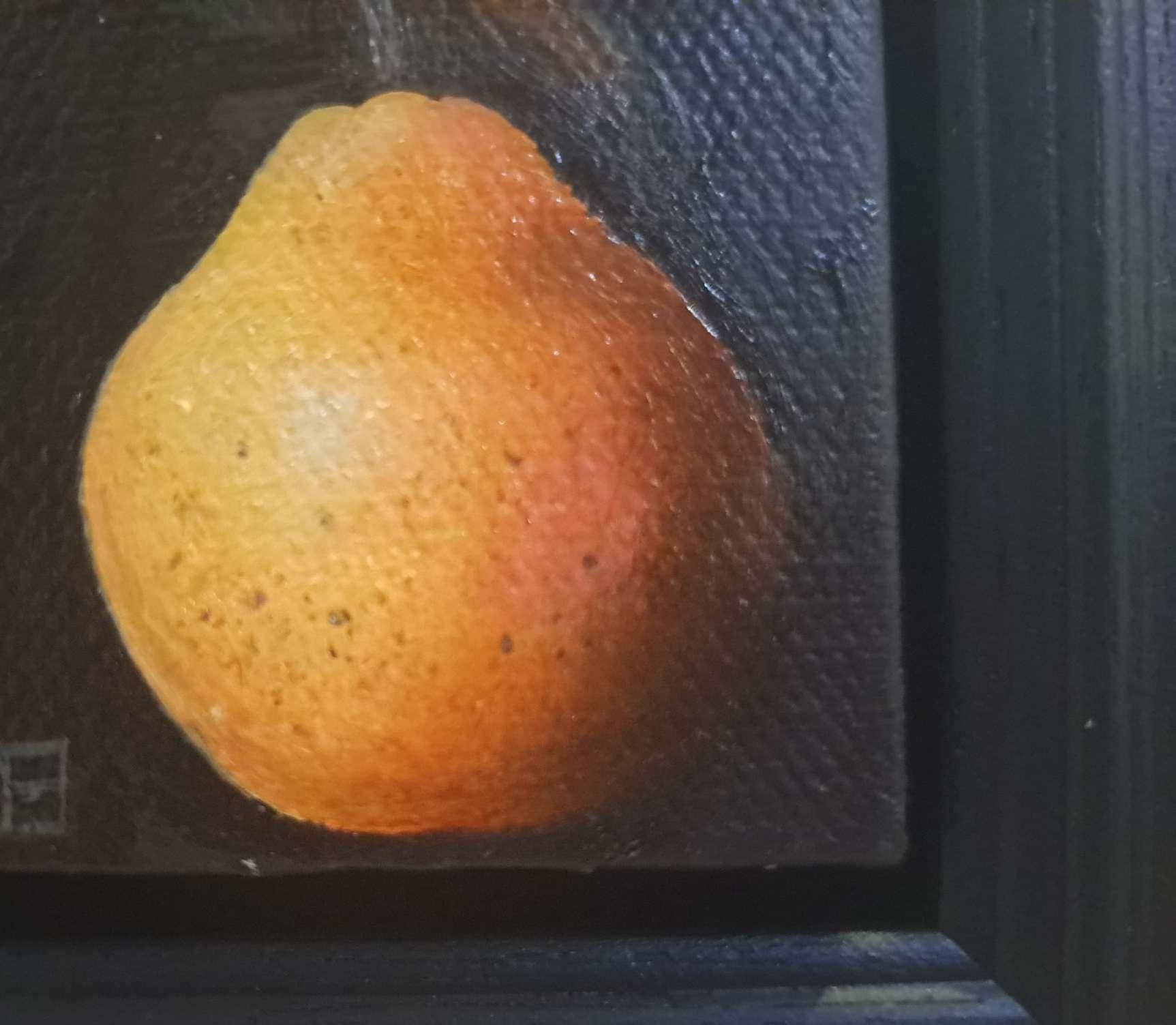 Blush Pear Yellow Pocket Painting, peinture originale, nature morte, Contemporary en vente 2