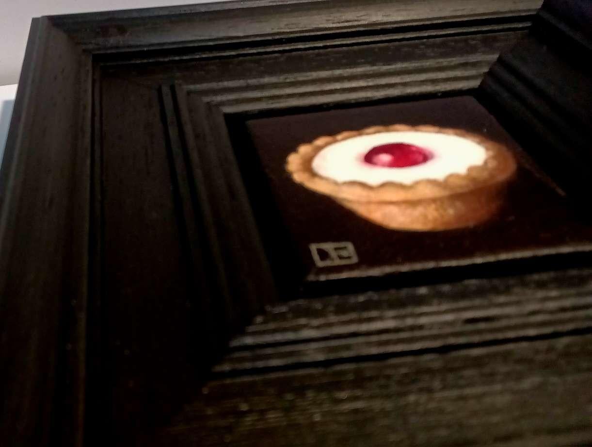 Cherry Bakewell Pintura de bolsillo 2, pintura original, contemporánea - Painting Contemporáneo de Dani Humberstone