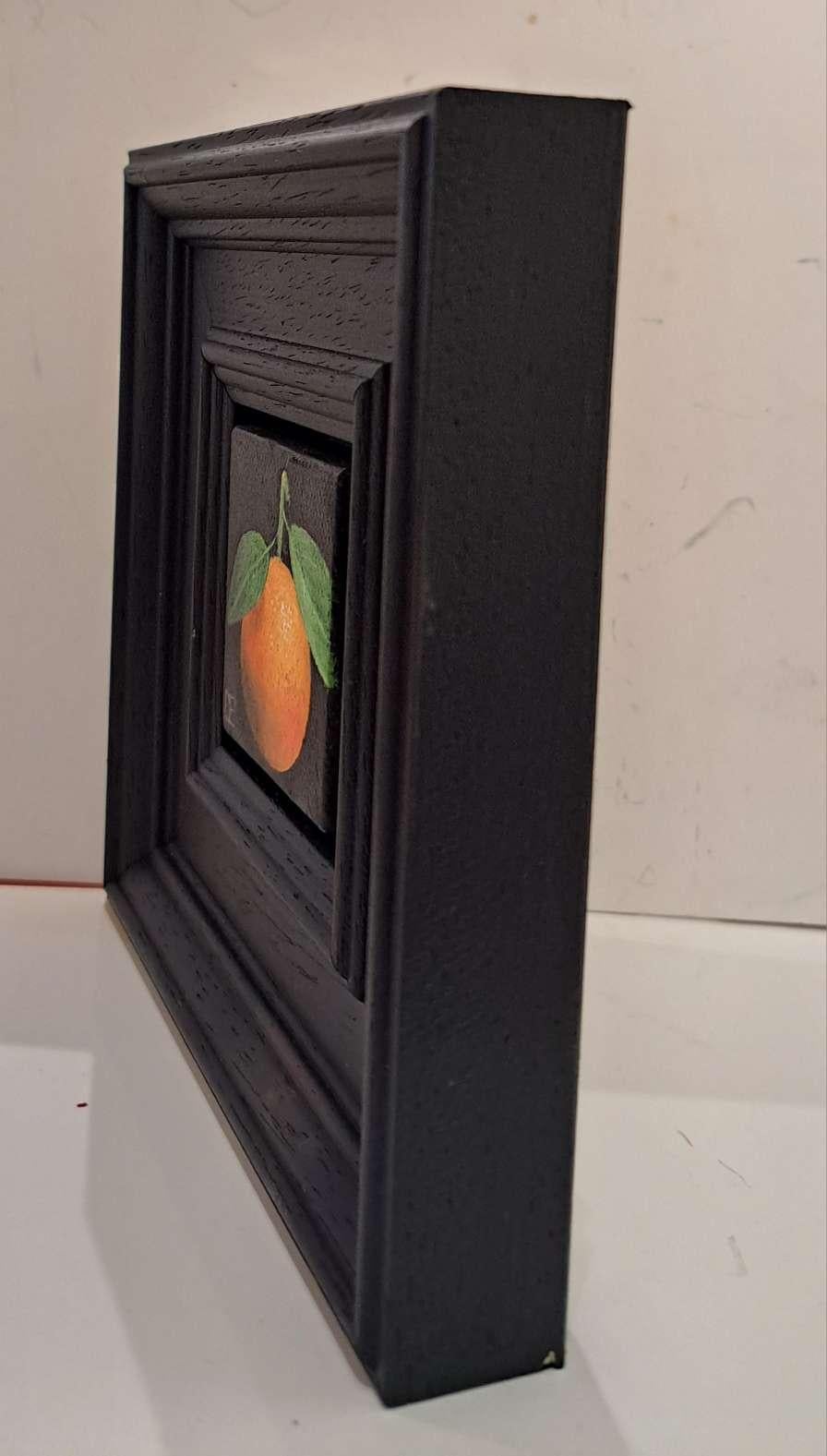 Clementine Small Pocket Painting c, original painting, still-life im Angebot 2