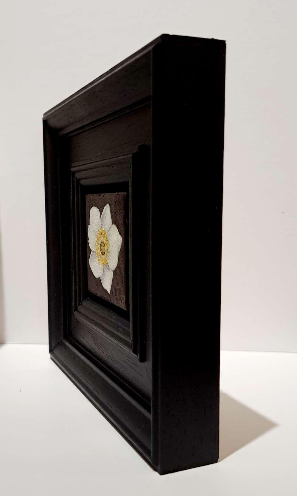 diptych of Pocket Snowdrop 2 and Pocket White Anemone, Original painting For Sale 7