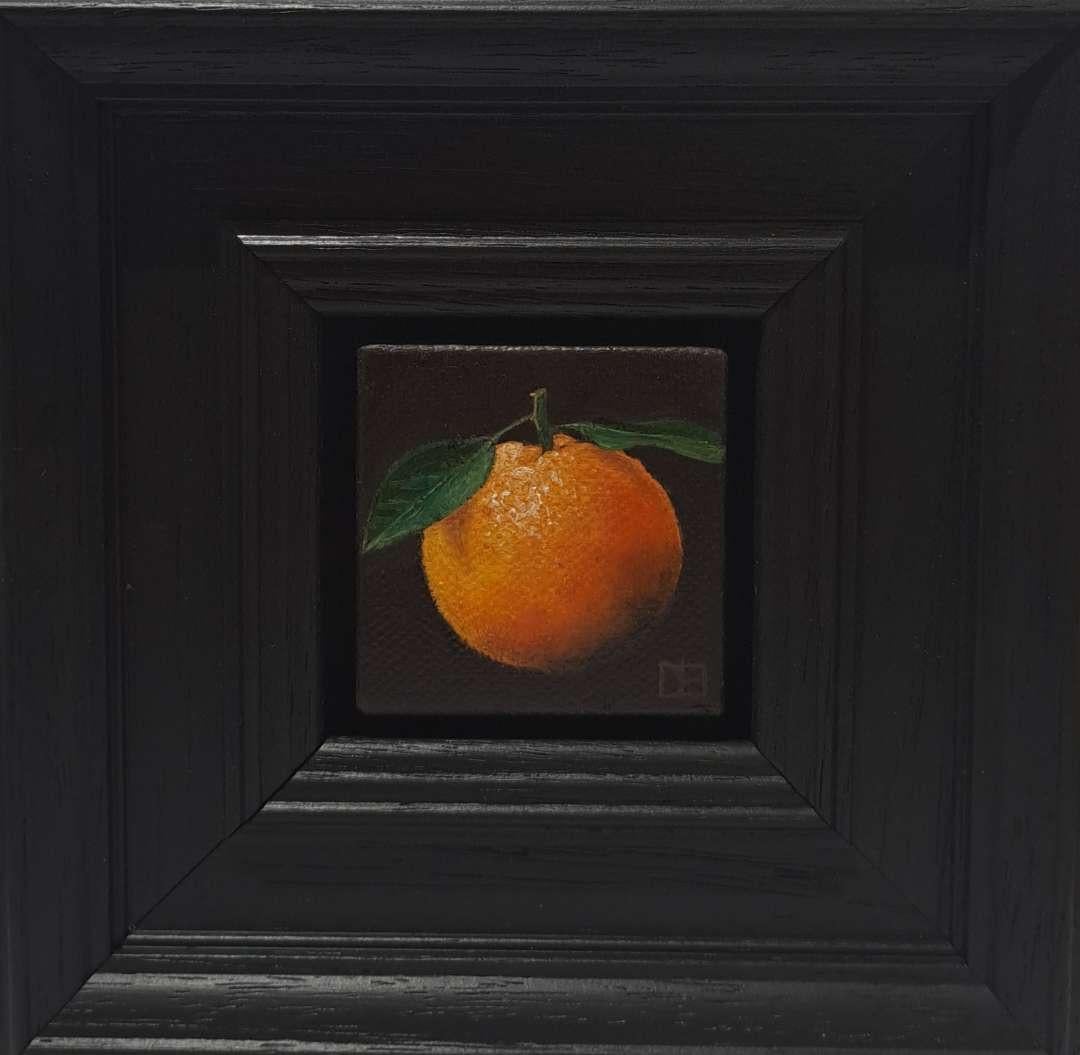 Diptych of Pocket Yellowy Orange Clementine and Very Shiny Very Red Apple For Sale 6