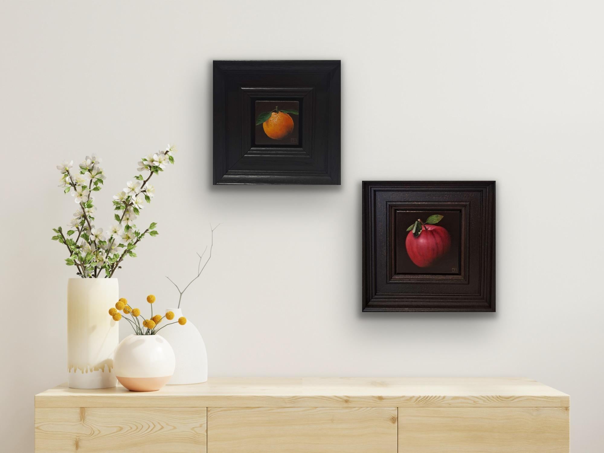 Diptych of Pocket Yellowy Orange Clementine and Very Shiny Very Red Apple For Sale 7