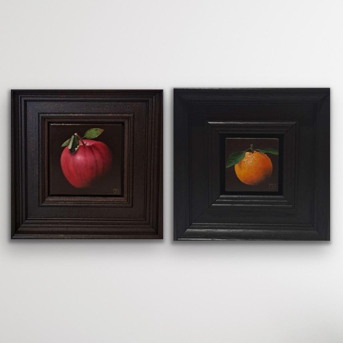 Dani Humberstone Still-Life Painting - Diptych of Pocket Yellowy Orange Clementine and Very Shiny Very Red Apple