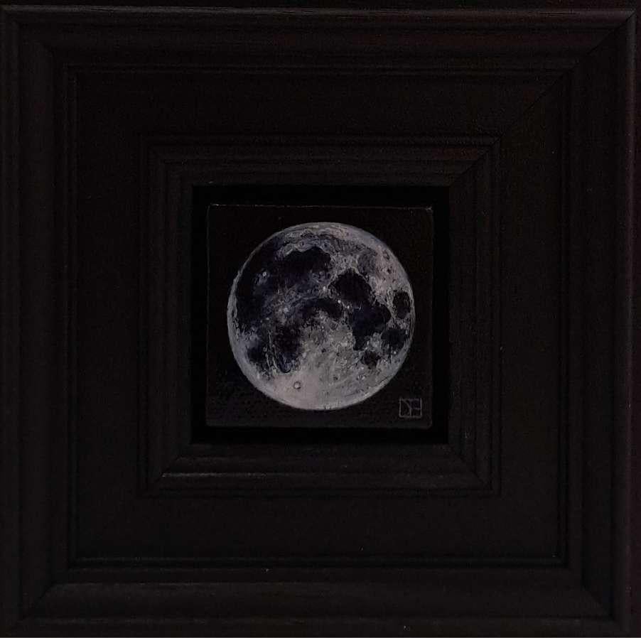 Luna Llena Brillante Pintura de Bolsillo 5c*, pintura original, contemporánea - Painting Contemporáneo de Dani Humberstone