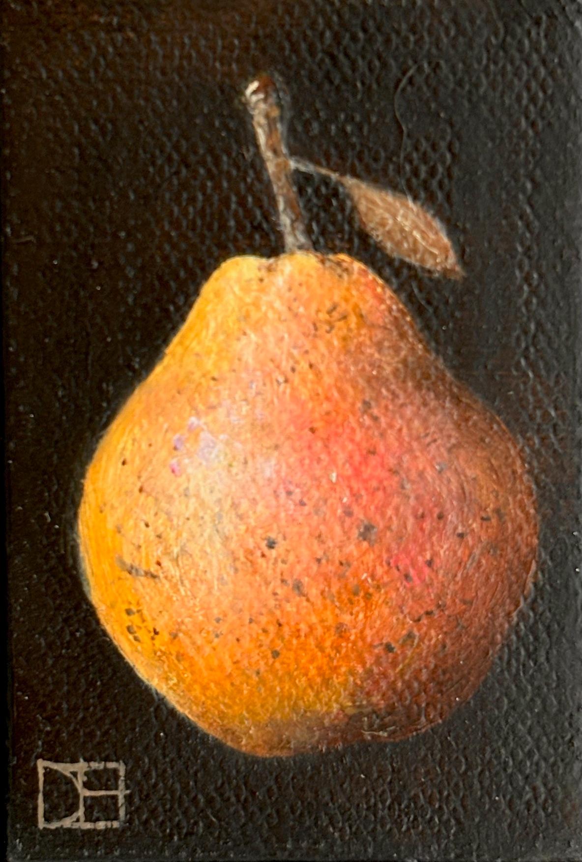Dieses außergewöhnliche Kunstwerk ist derzeit in der Signet Contemporary Art Gallery und online ausgestellt und zu verkaufen. Dani Humberstones Pocket Blush Pear, in Öl auf Leinwand gemalt, leuchtet in sanften Gelbtönen, zartem Grün und einem Hauch