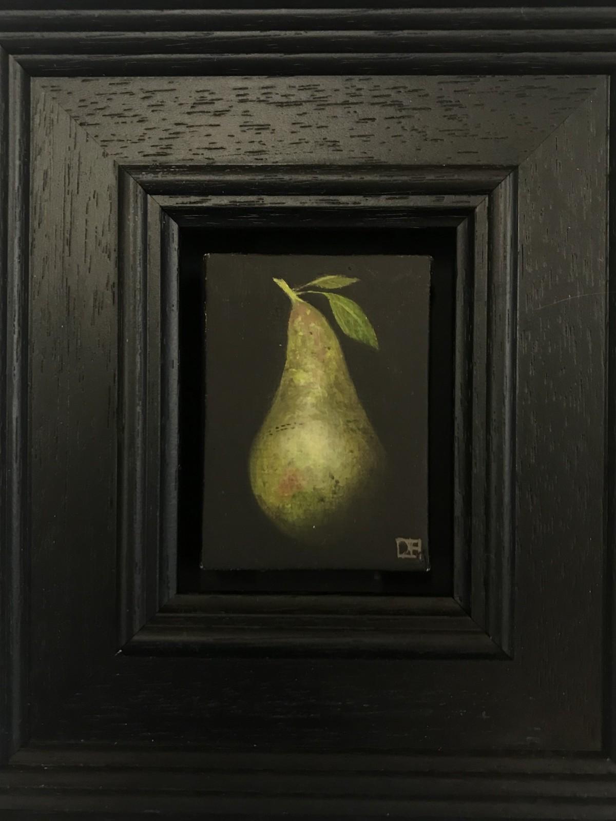 Dani Humberstone Still-Life Painting - Pocket Conference Pear