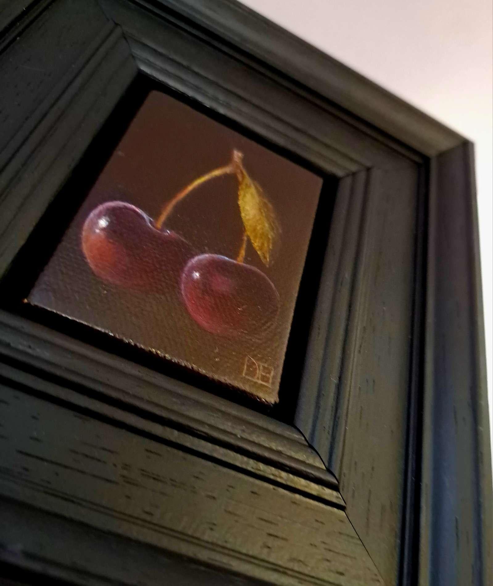 Pocket Dark Cherries, Originalgemälde, Lebensmittelkunst, Natur, Rot, Erschwingliche Kunst (Realismus), Painting, von Dani Humberstone