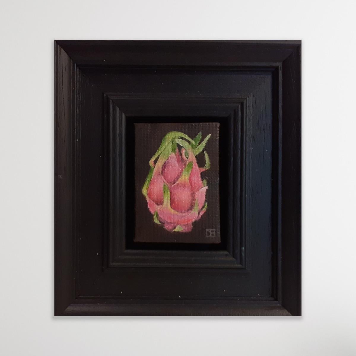 Fruit du dragon de poche, peinture originale, nature morte, art fruitier - Réalisme Painting par Dani Humberstone