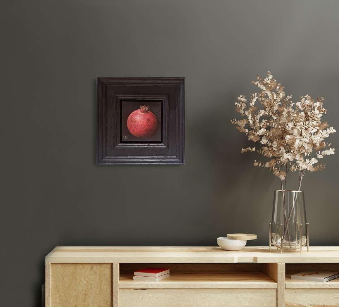 Granada Rosa Rojo Bolsillo Pintura, pintura al óleo, bodegón - Painting de Dani Humberstone