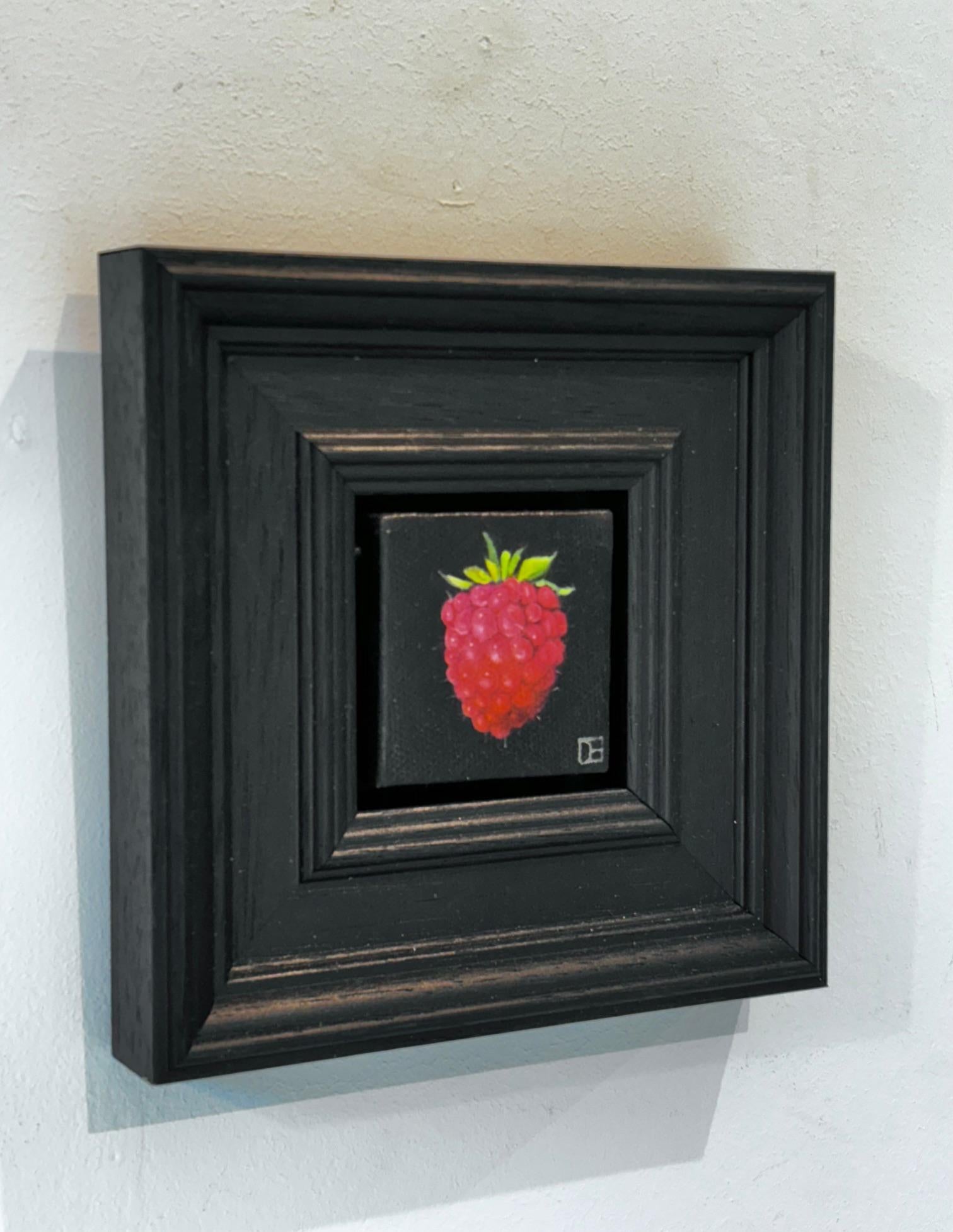 Raspberry - original realism still life fruit - contemporary art - Realist Painting by Dani Humberstone