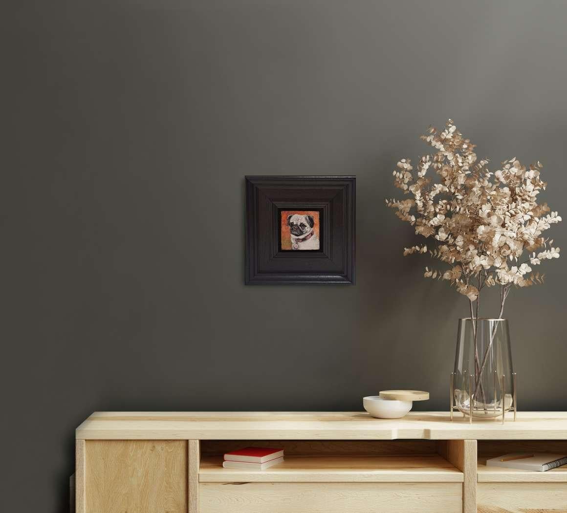 Rose The Pug Pocket Painting, Originalgemälde, Stillleben im Angebot 3