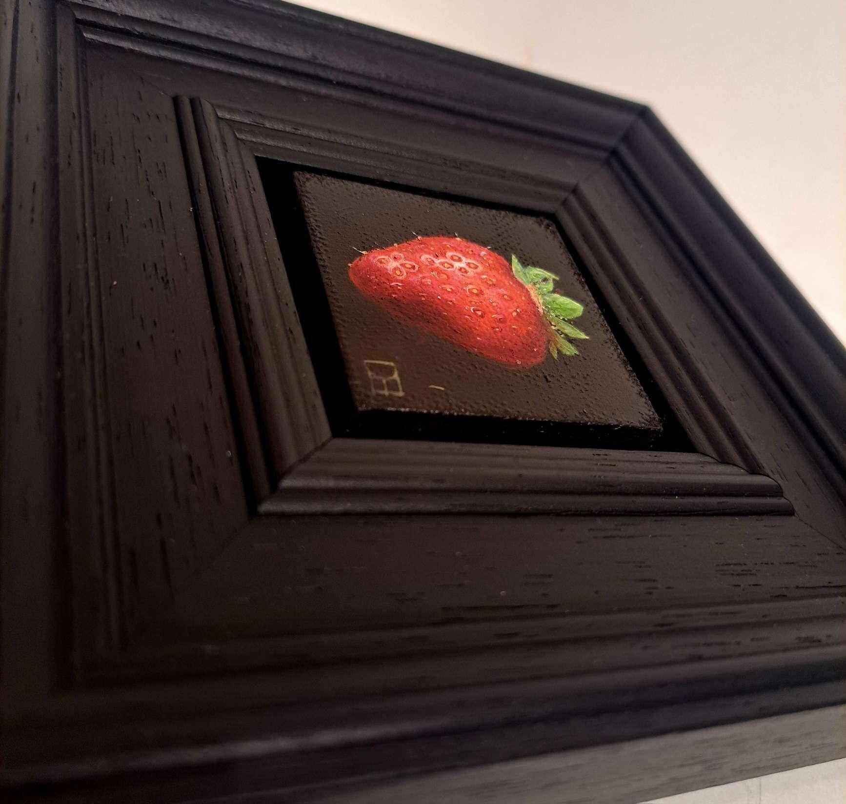 Pocket Blush Pear 10c (Leinwandgröße 5x7cm) ist ein Original-Ölgemälde von Dani Humberstone als Teil ihrer Pocket Painting-Serie, die realistische Ölgemälde in kleinem Maßstab mit einer Anspielung auf die barocke Stilllebenmalerei umfasst. Die