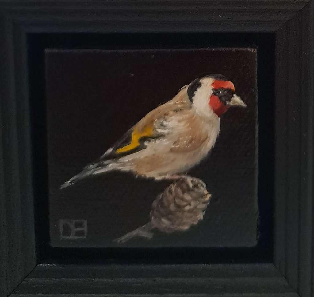 Collection Wildlife: Pocket Goldfinch, peinture originale, art animalier - Réalisme Painting par Dani Humberstone