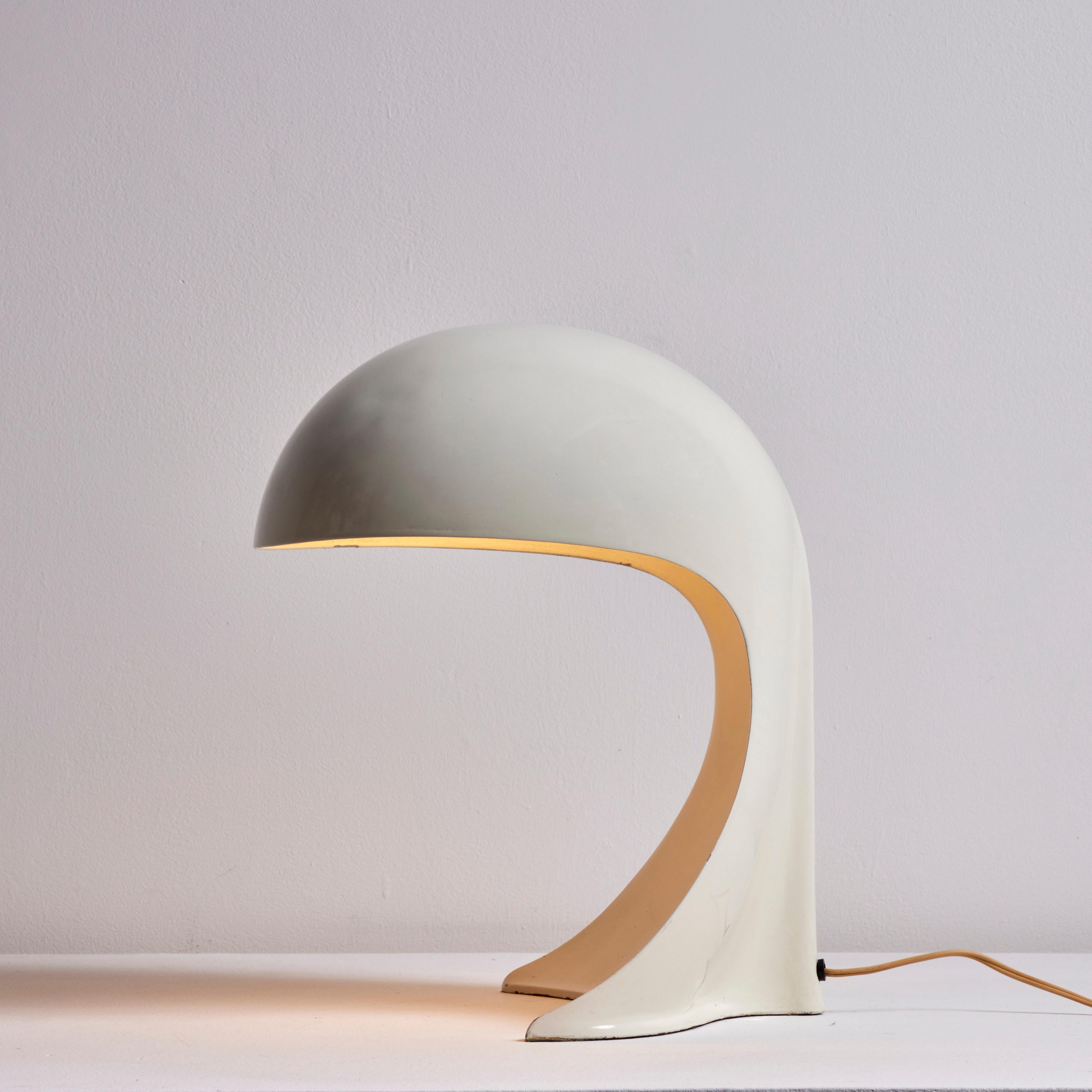 Mid-Century Modern Dania Table Lamp by Dario Tognon and Studio Celli for Artemide For Sale