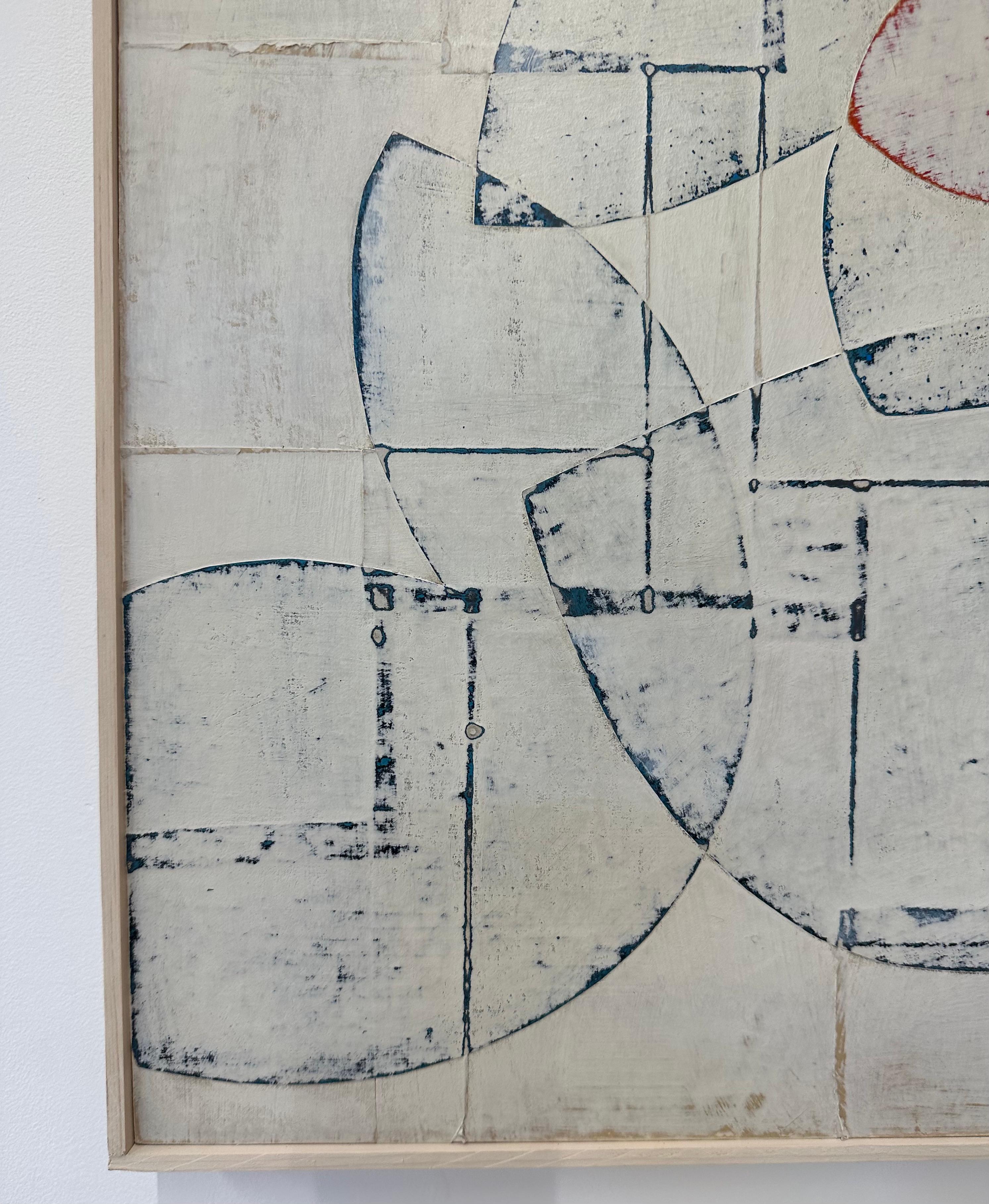 Senza titolo 9-12, Collage di carta dipinta con forme geometriche avorio, pannello quadrato 2