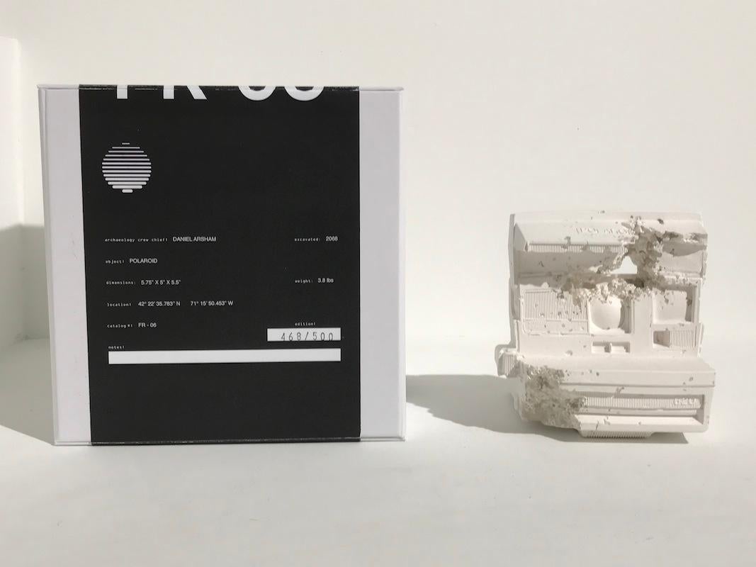 Polaroid (Future-Relic 06) im Angebot 4