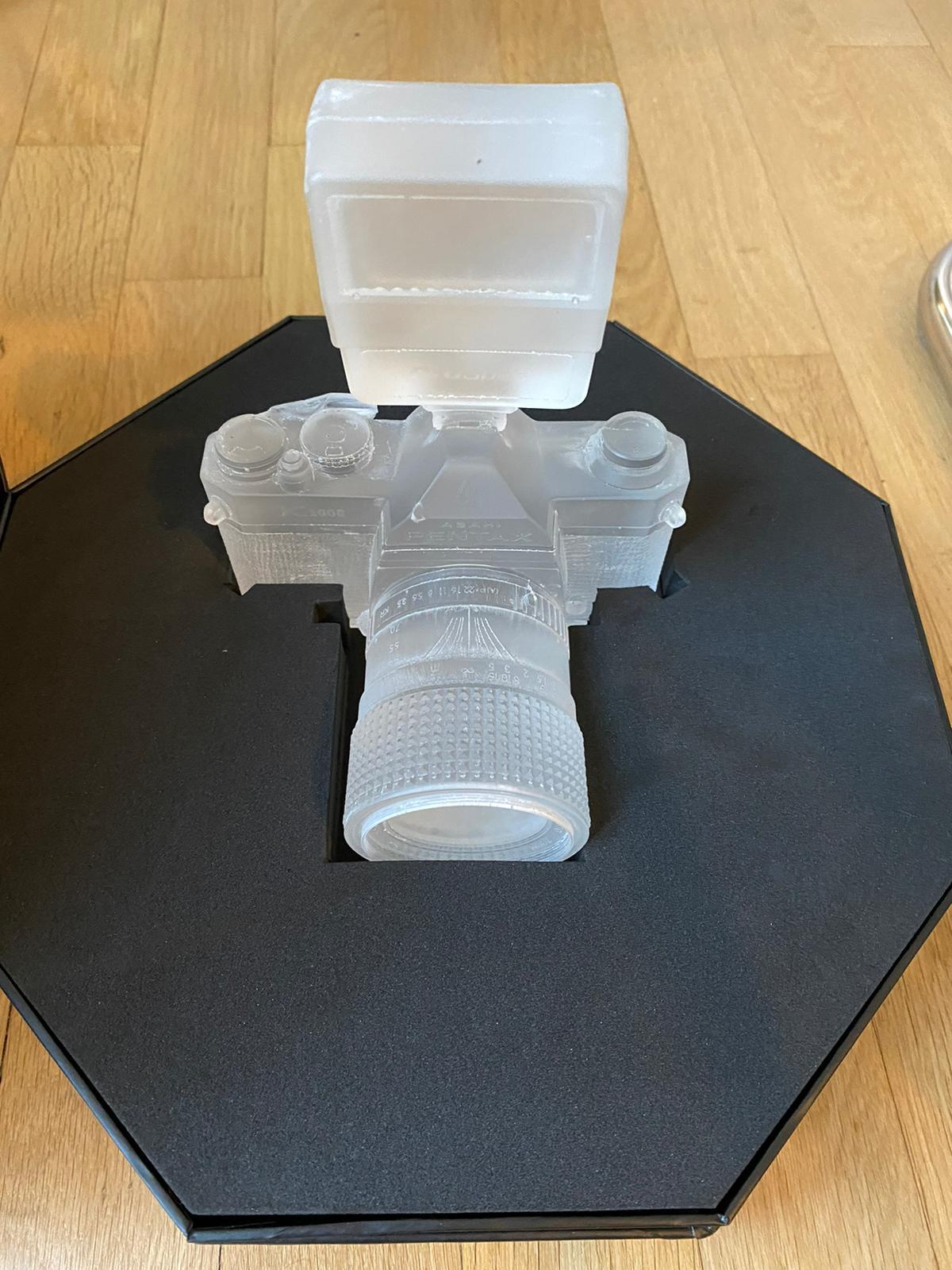 CRYSTAL RELIC 003 – CAMERA - Sculpture by Daniel Arsham