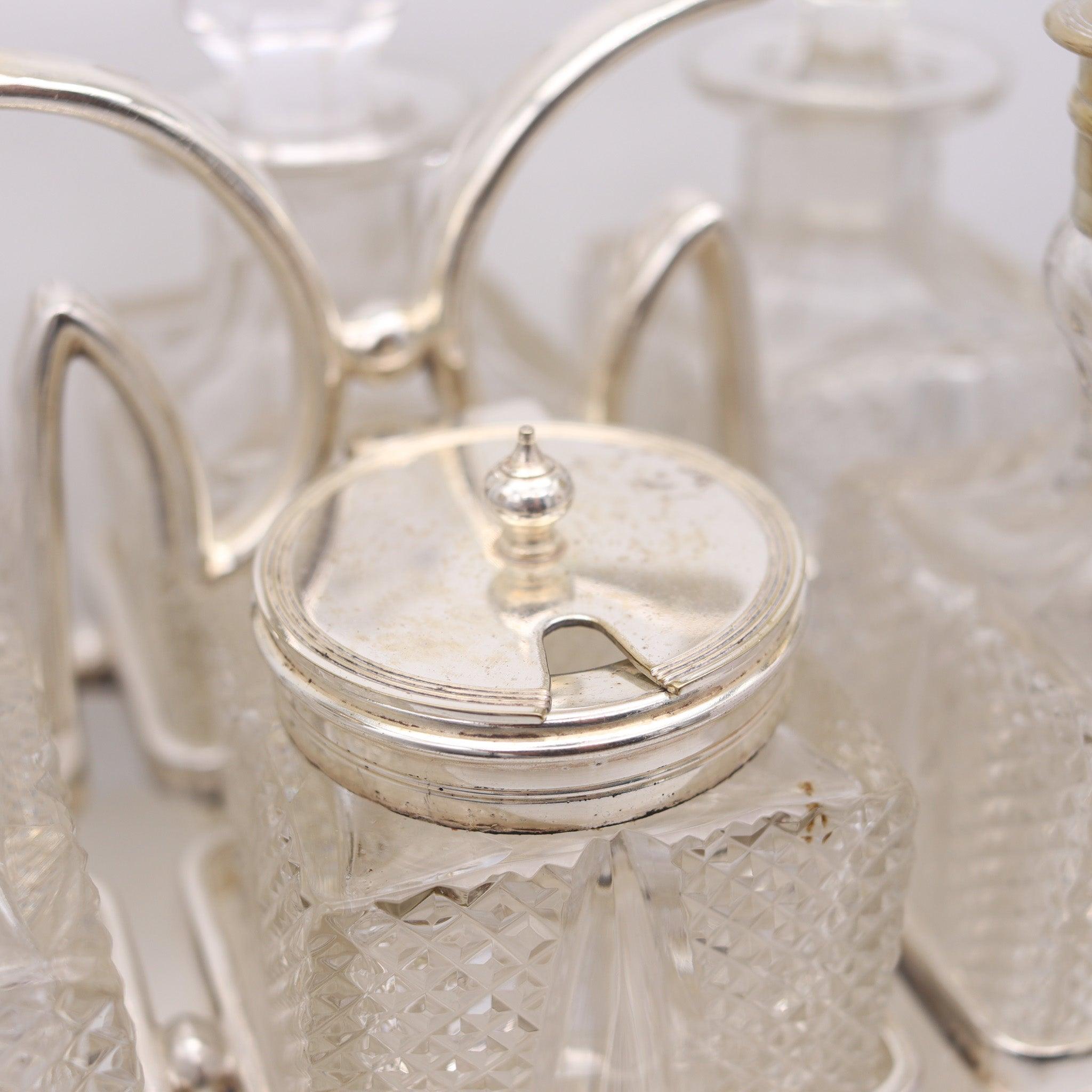 Hand-Carved DANIEL & ARTER 1900 London, Bailey Banks & Biddle 6 Pieces Cruet Set Cut Glass For Sale