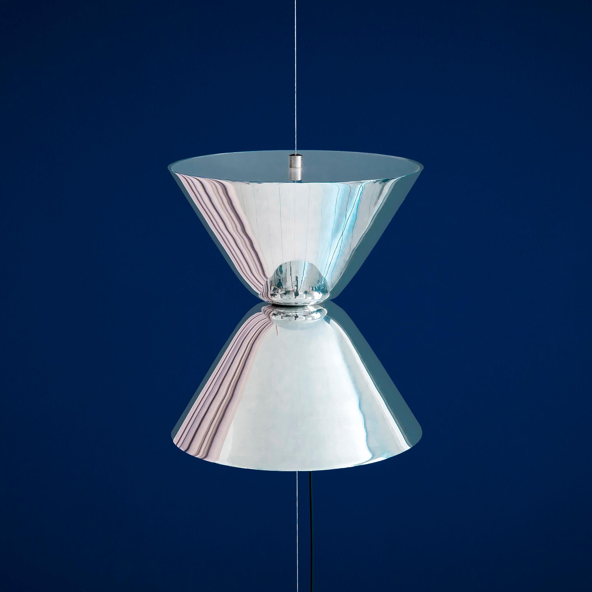 Daniel Becker Aureole, lampada da terra a sospensione in alluminio lucido per Moss Objects In condizioni Nuovo in vendita a Glendale, CA