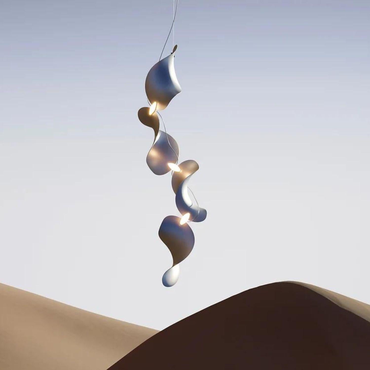 Lampada a sospensione 'Dune 4V' di Daniel Becker in alluminio anodizzato per Moss Objects

Progettata dal luminare Daniel Becker di Berlin, la collezione 